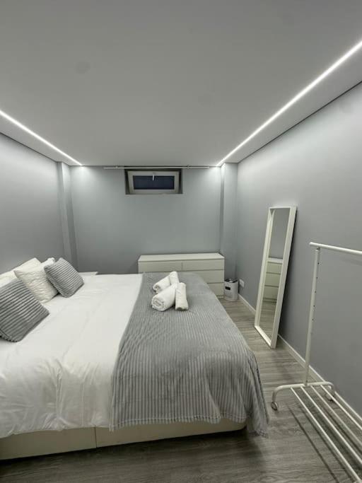 Duplex com jacuzzi em Olival Basto view 2
