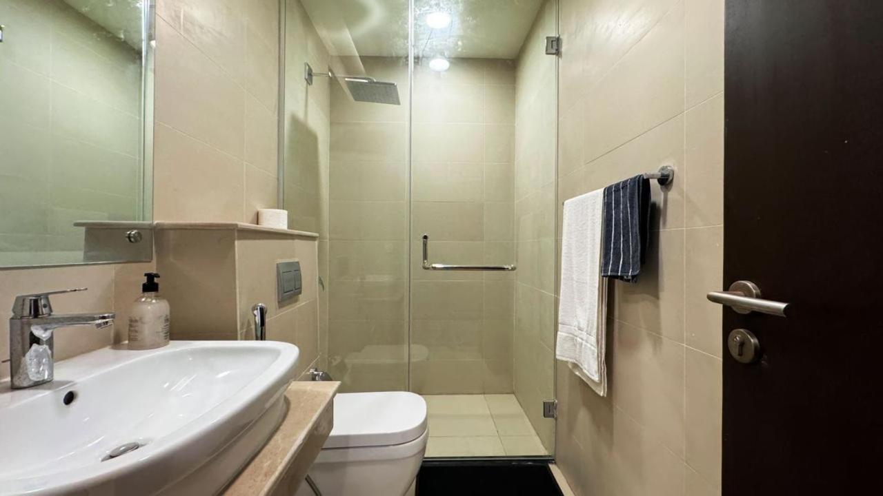 Luxury Studio Apartment Golf and lake view at Eighteen Islamabad view 3