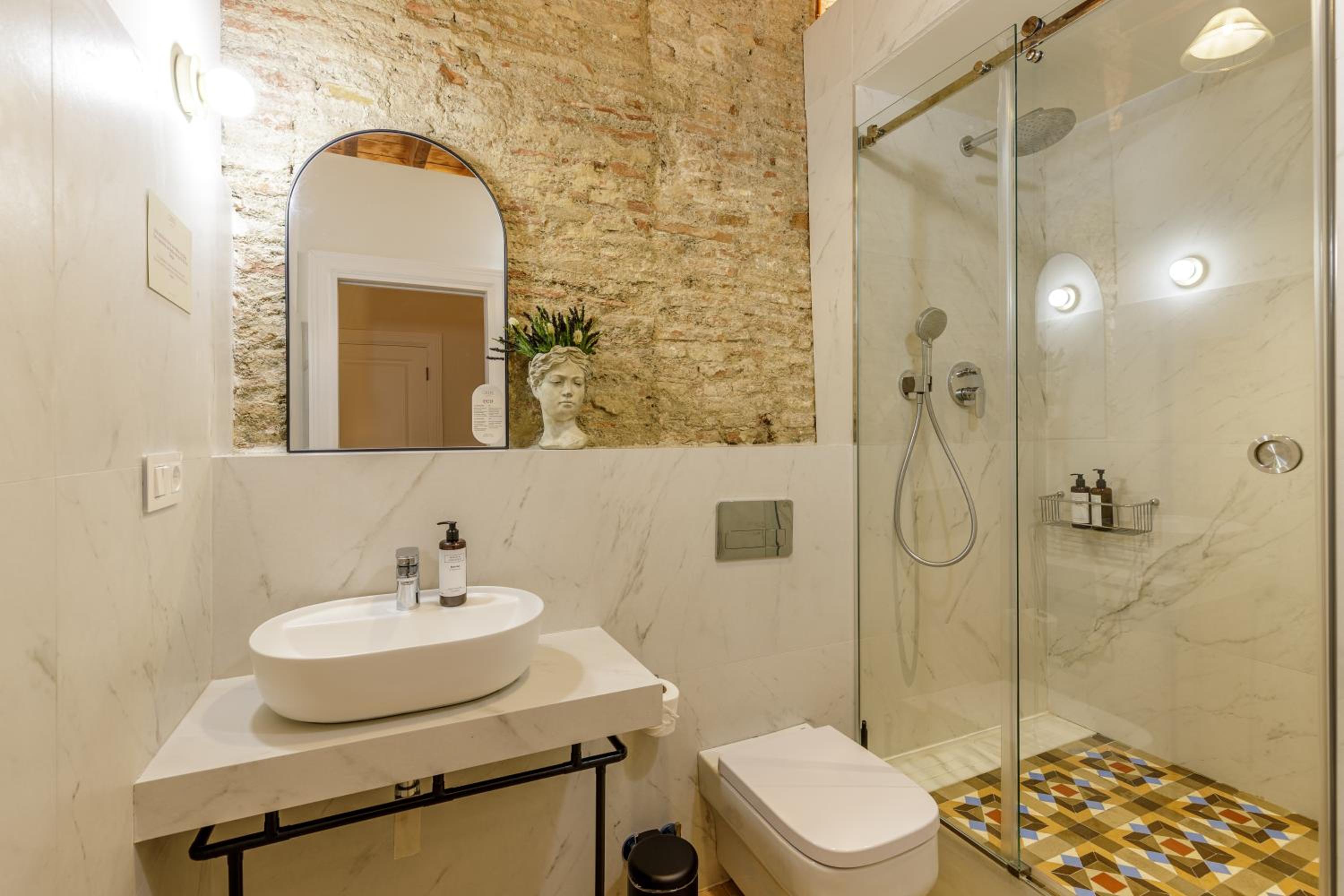 Palacio Vegafuente by Caleta Homes