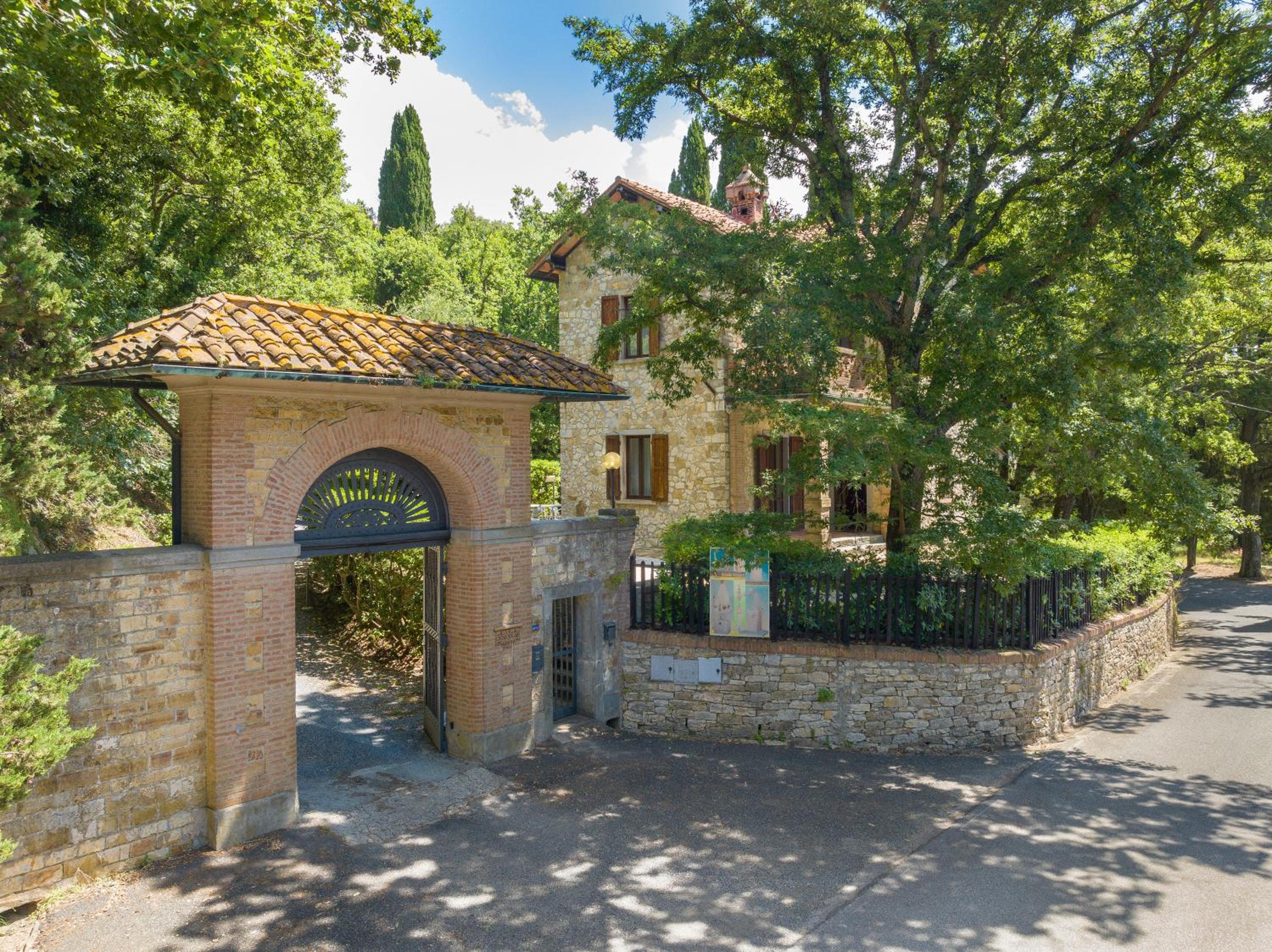 Borgo Le Querciolaie