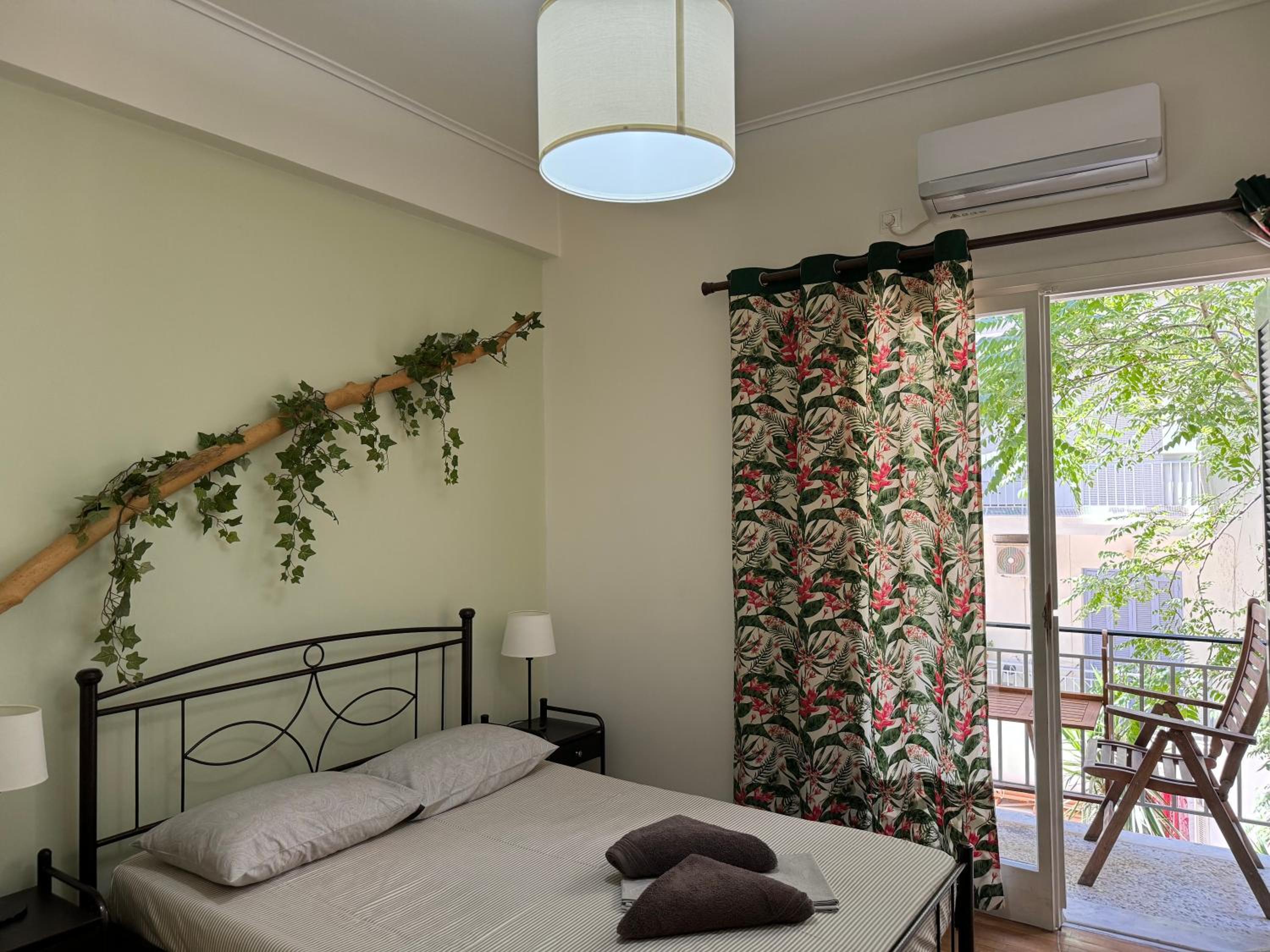 Petaluda House 1