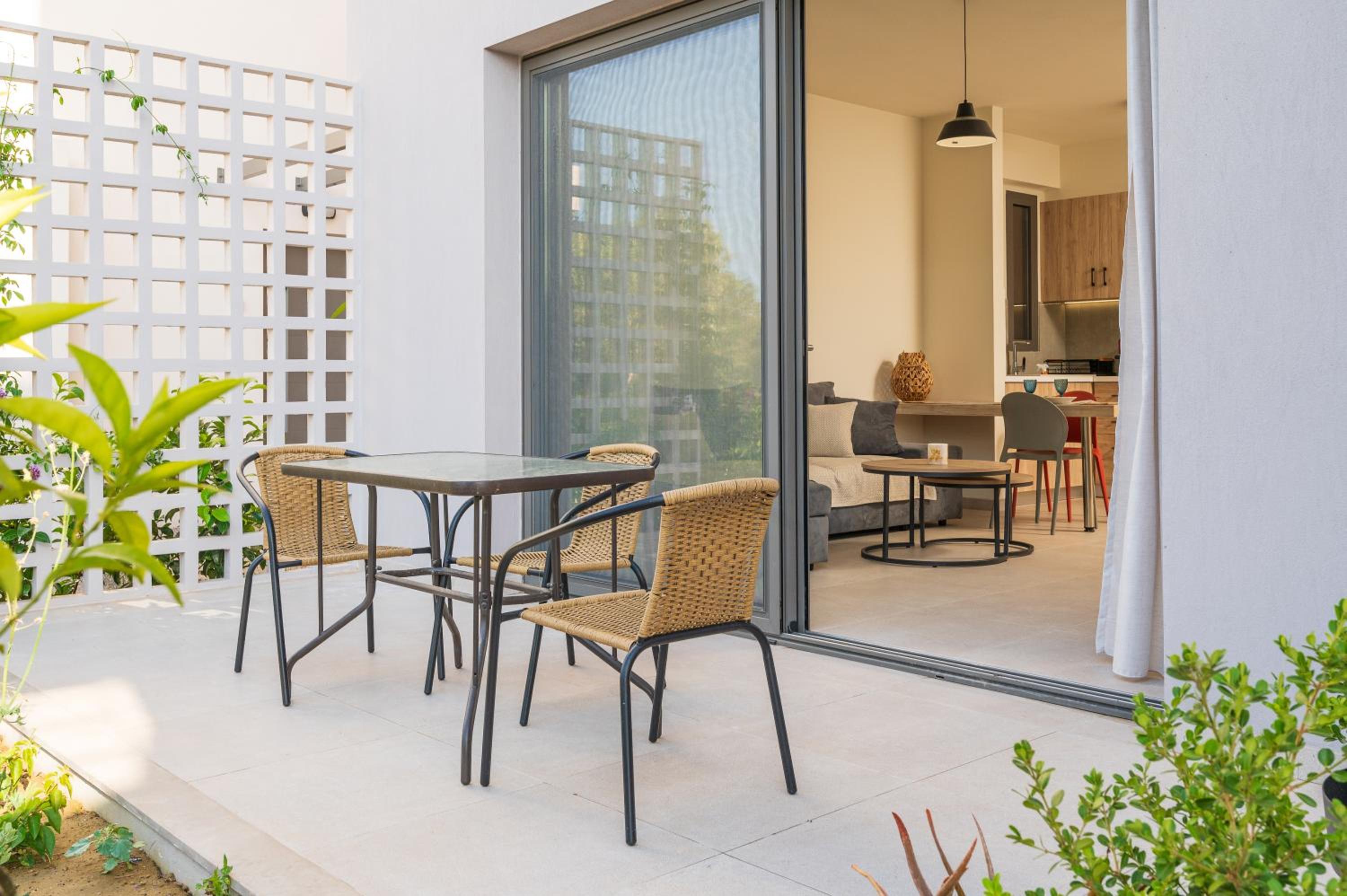 Arangia Garden Maisonette