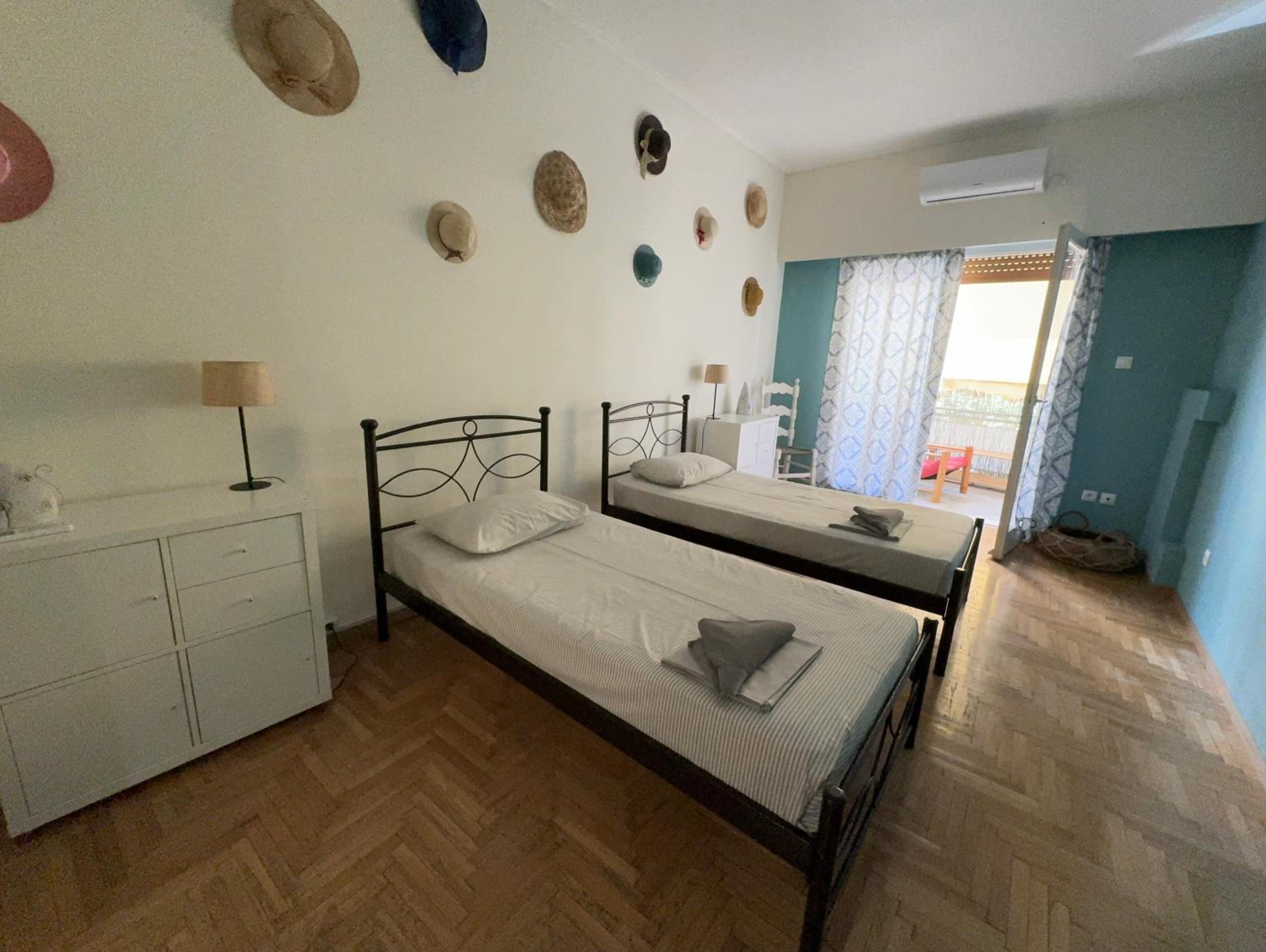 Petaluda House 1
