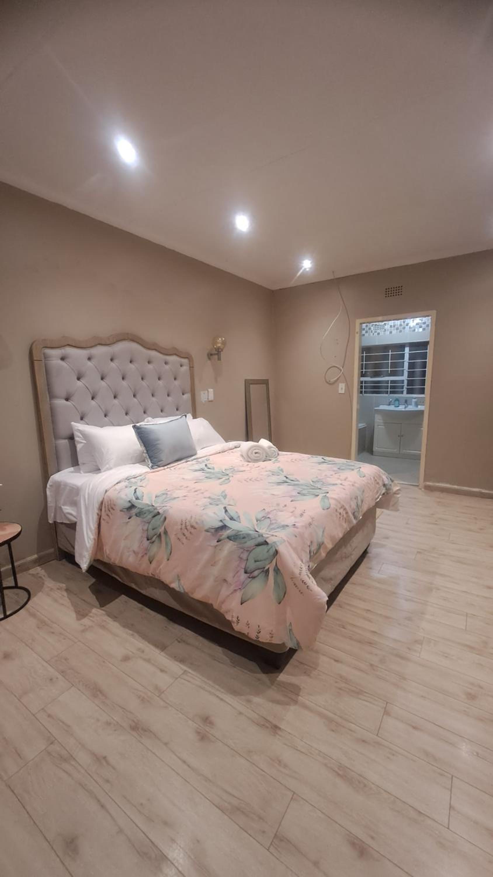 Omphile Retreat