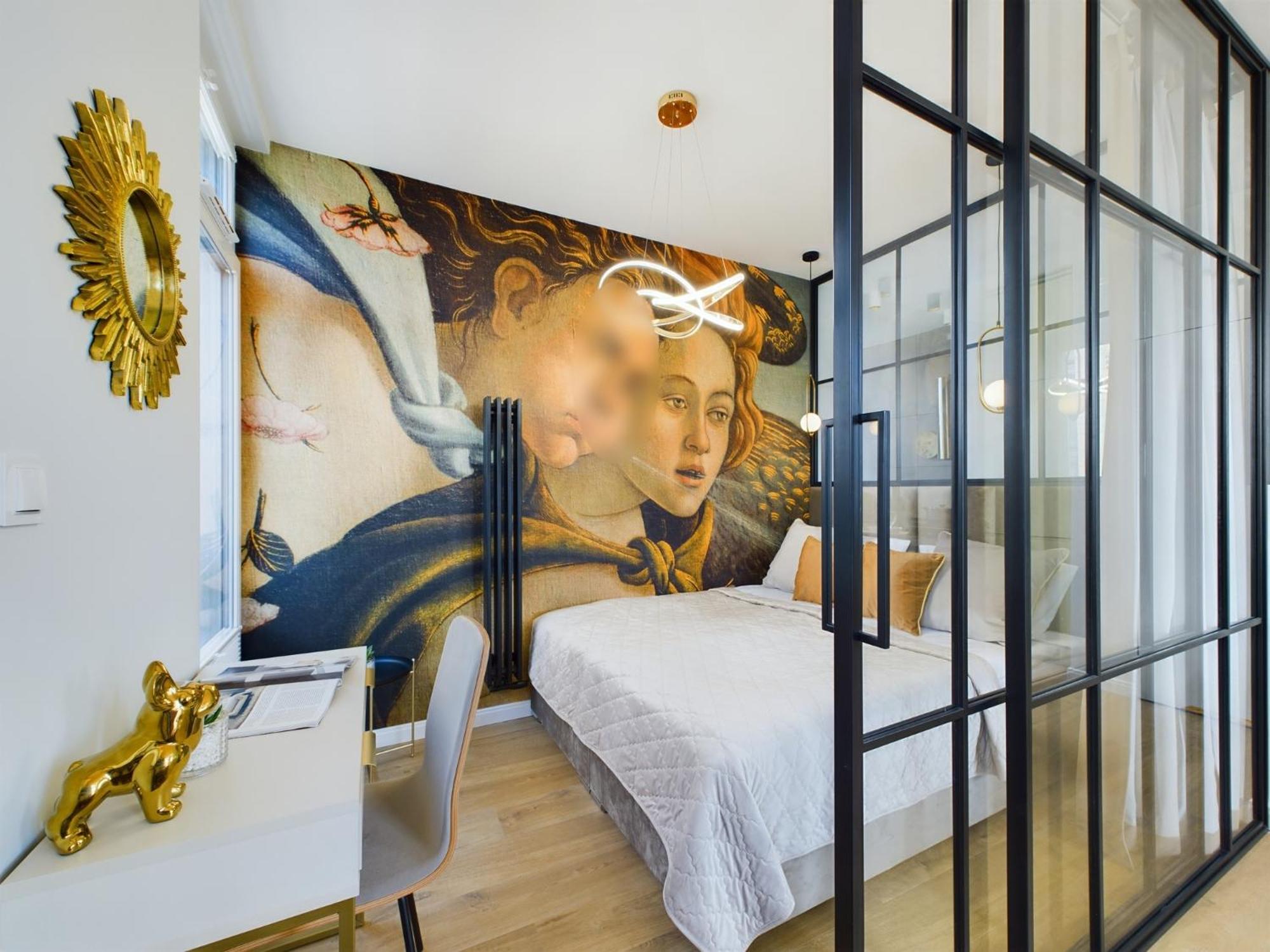 City Center Apartments Hoża by Noclegi Renters view 4