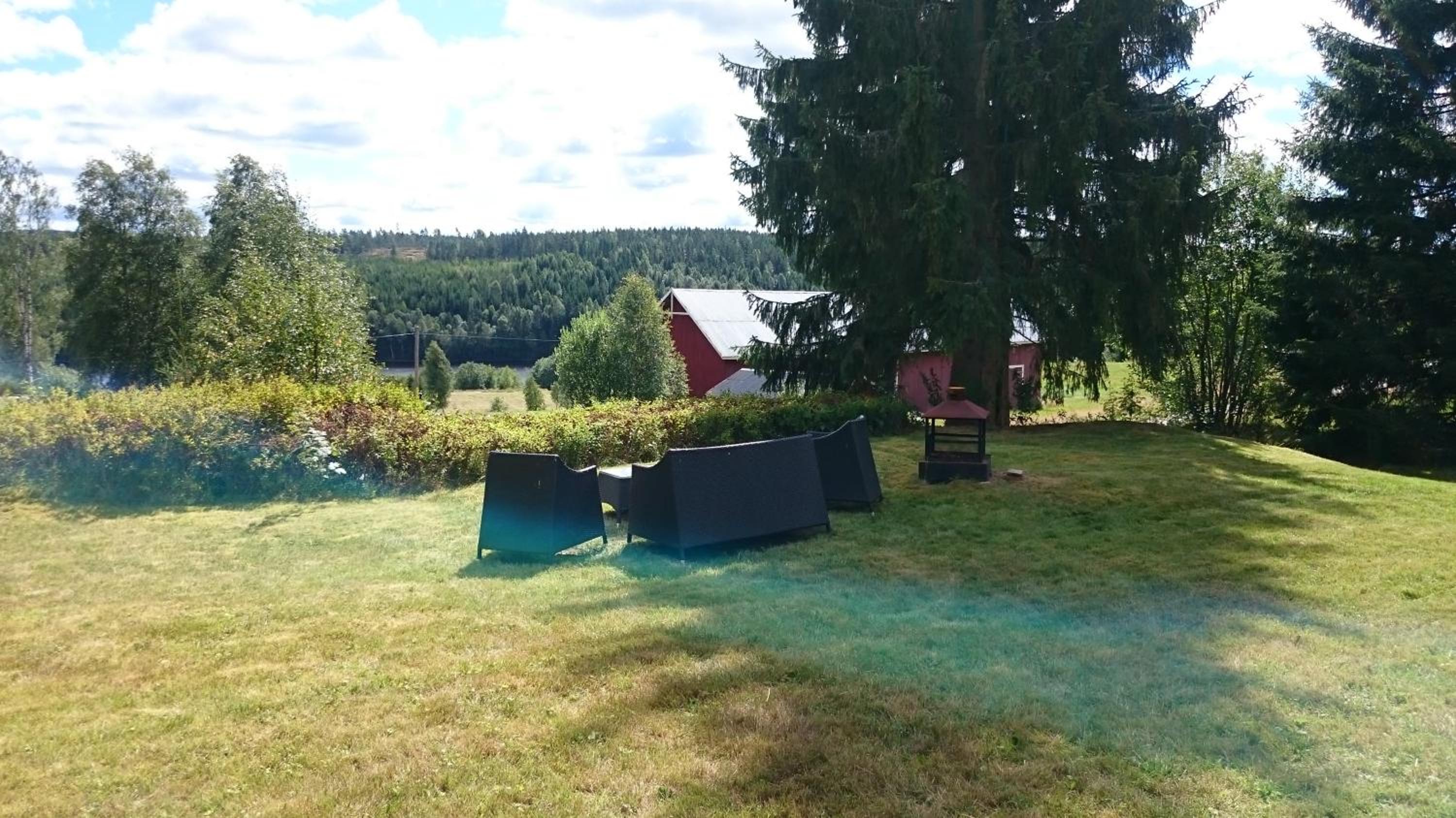 Koselig hytte i Sverige 20 minutter fra norskegrensen Ostervallskog view 3
