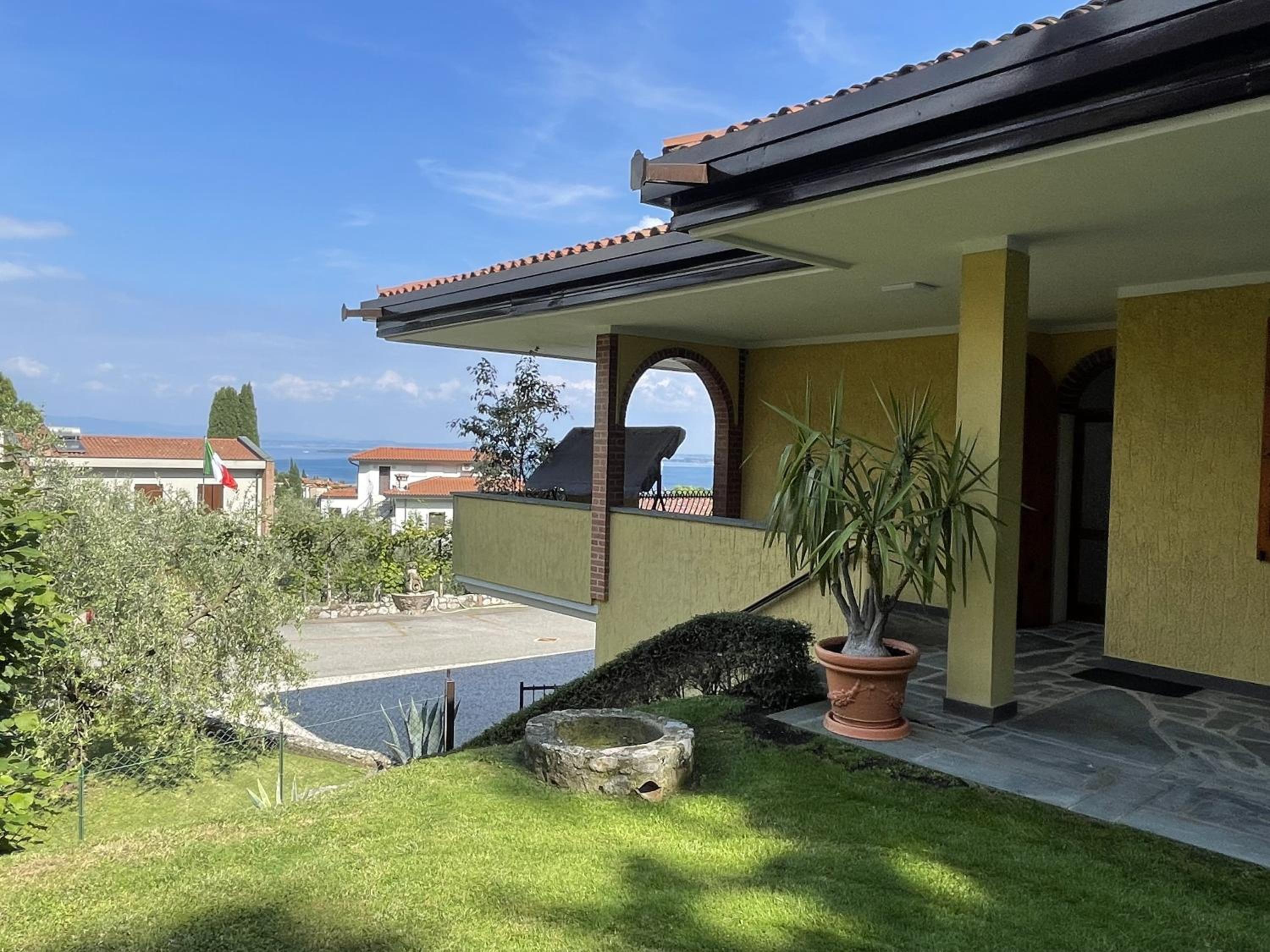 Casa Emiliano view 4