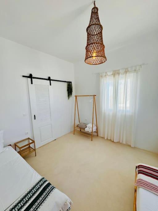 Walk The View Apartment with yard in Chora view 3