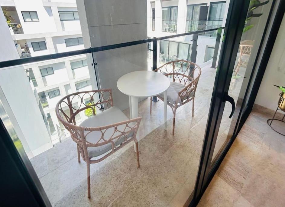 IPANA A402 sea style 2 bedrooms condo high floor