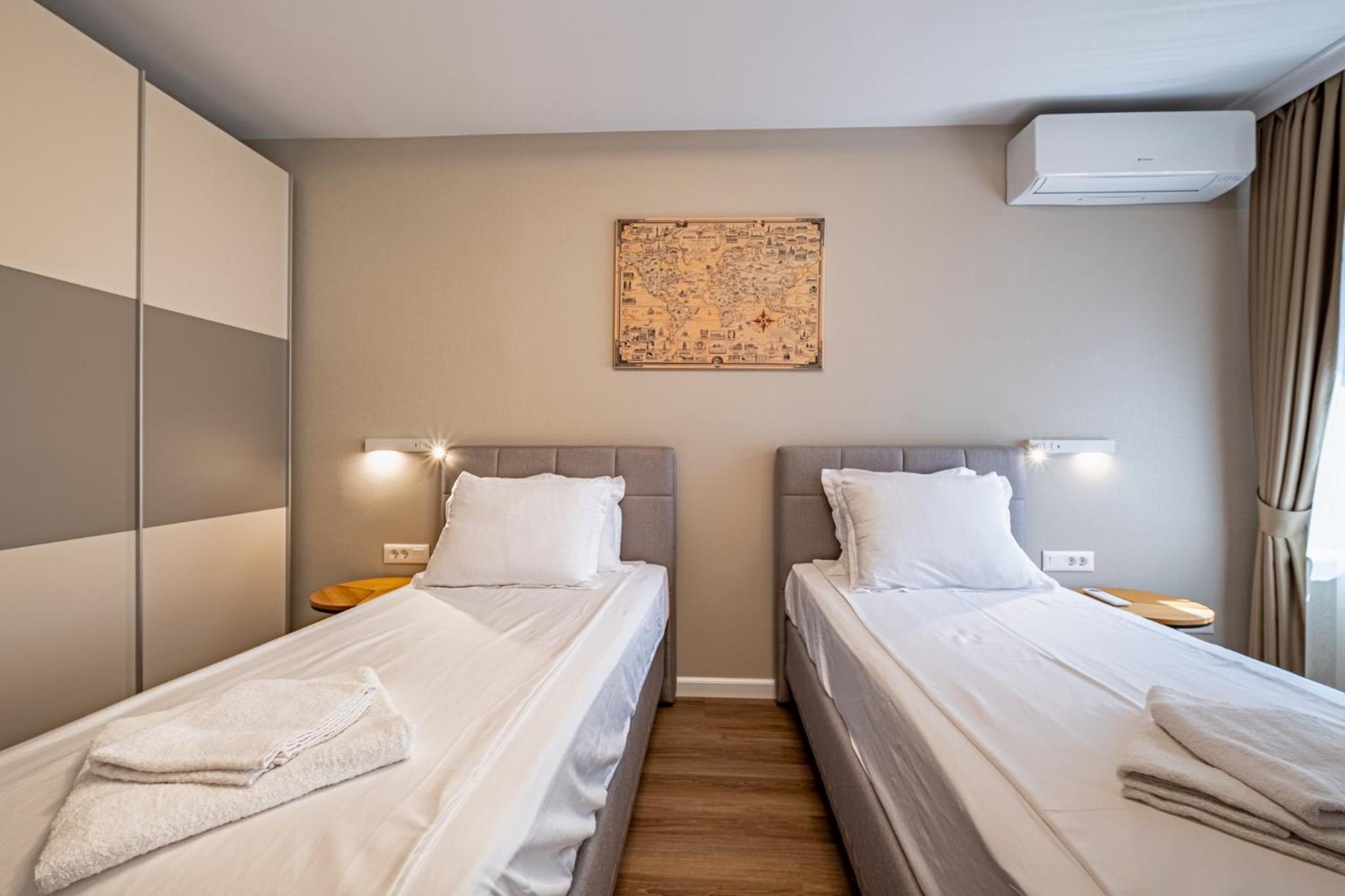 Daya 2BR Luxury Apartment