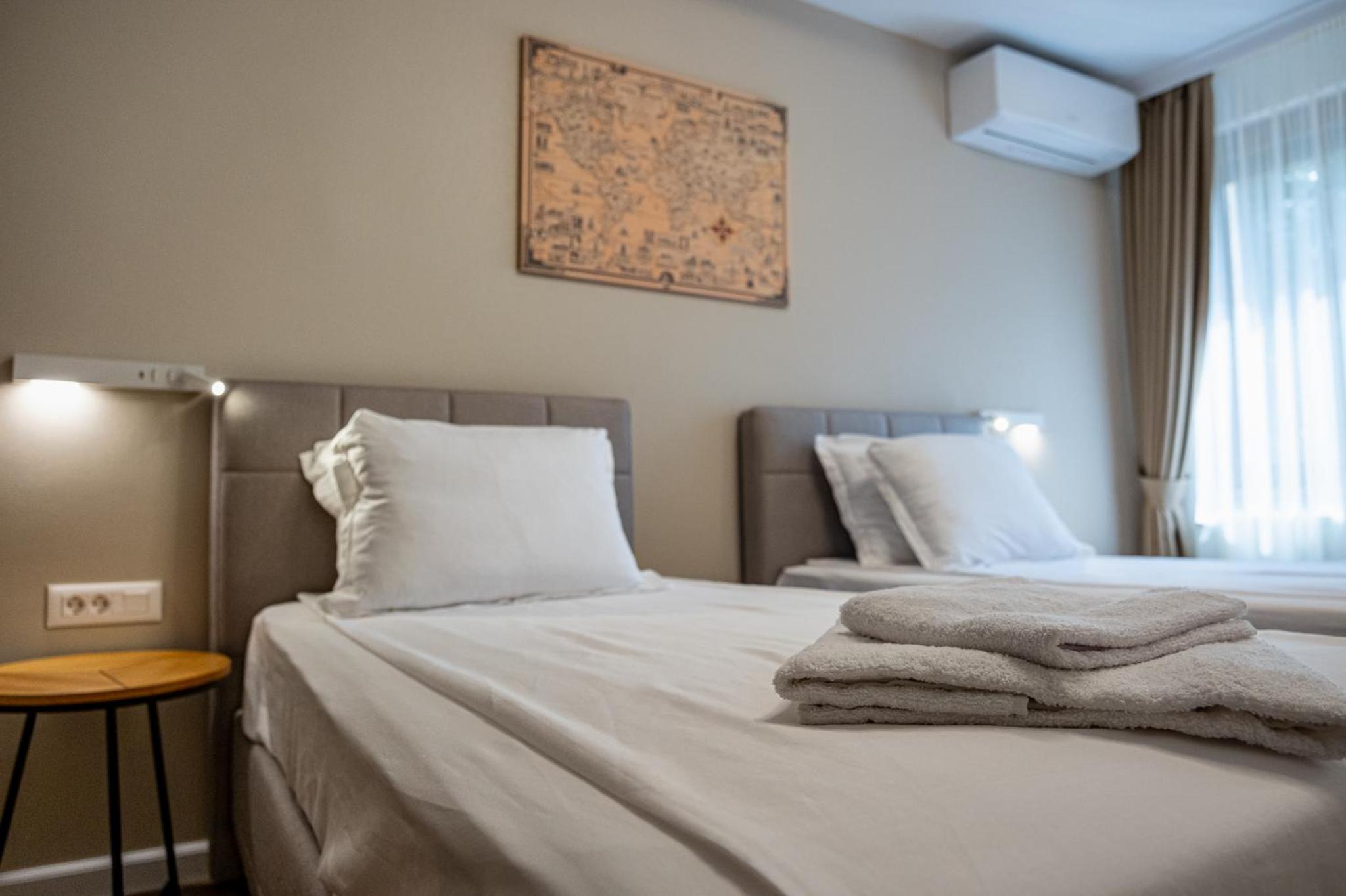Daya 2BR Luxury Apartment