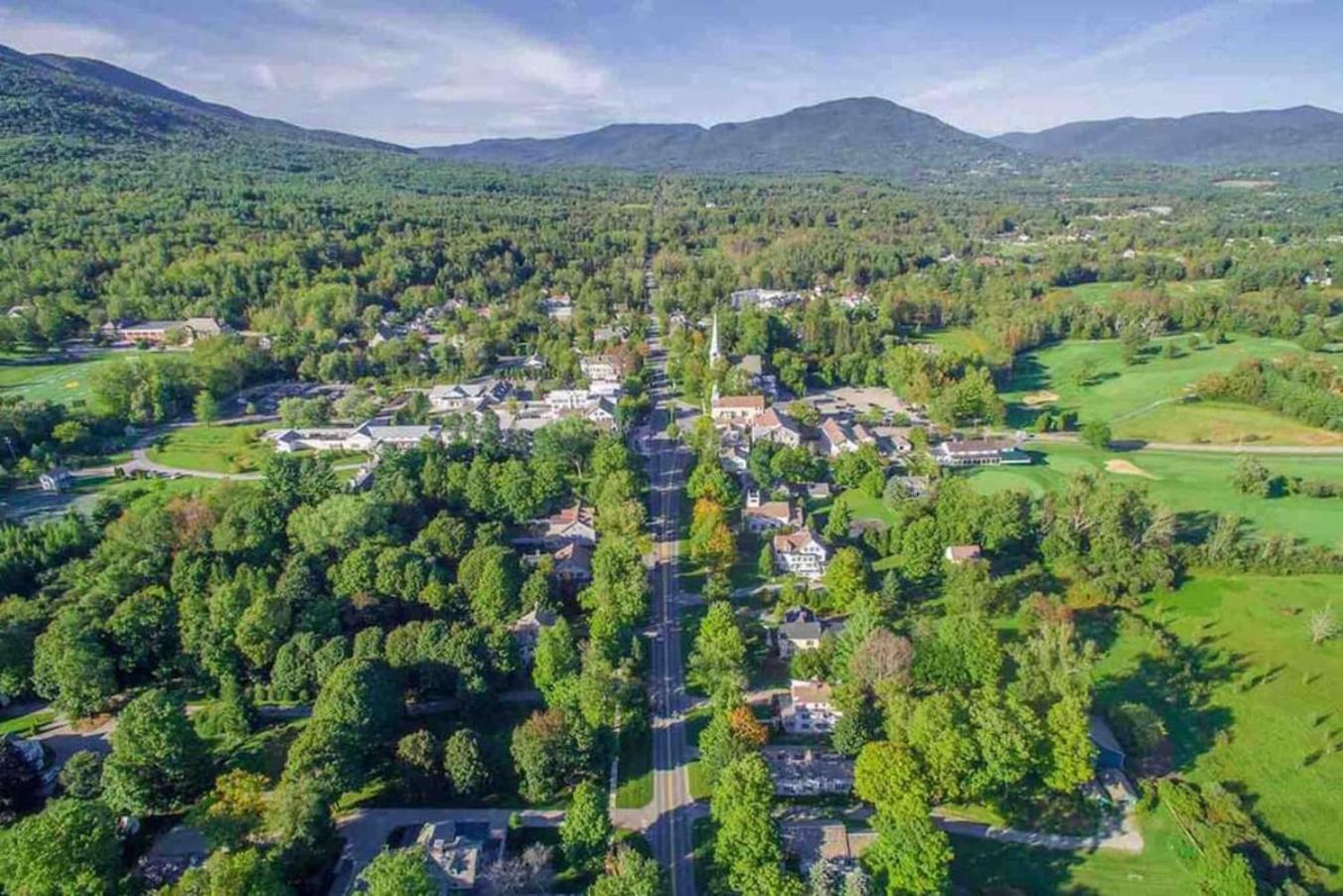 Quintessential VT Cottage in Manchester Village