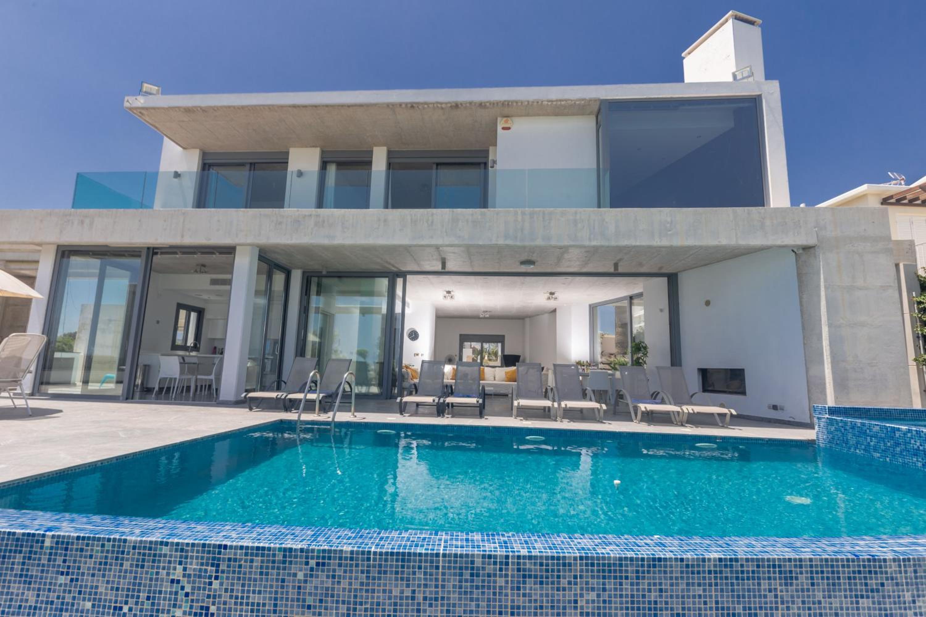 Protaras Holiday Villa EL34