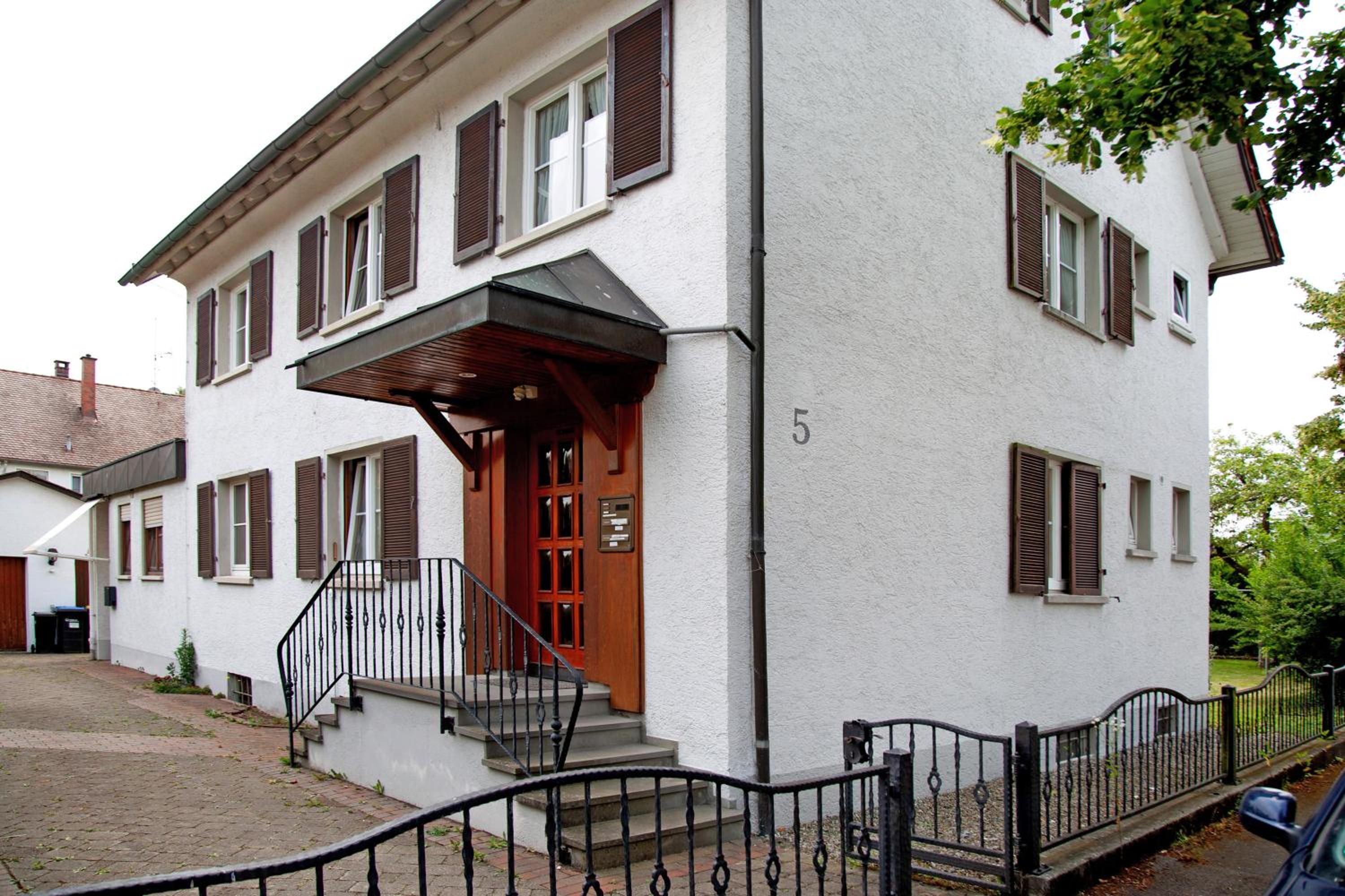 Neu renovierte Dachgeschosswohnung