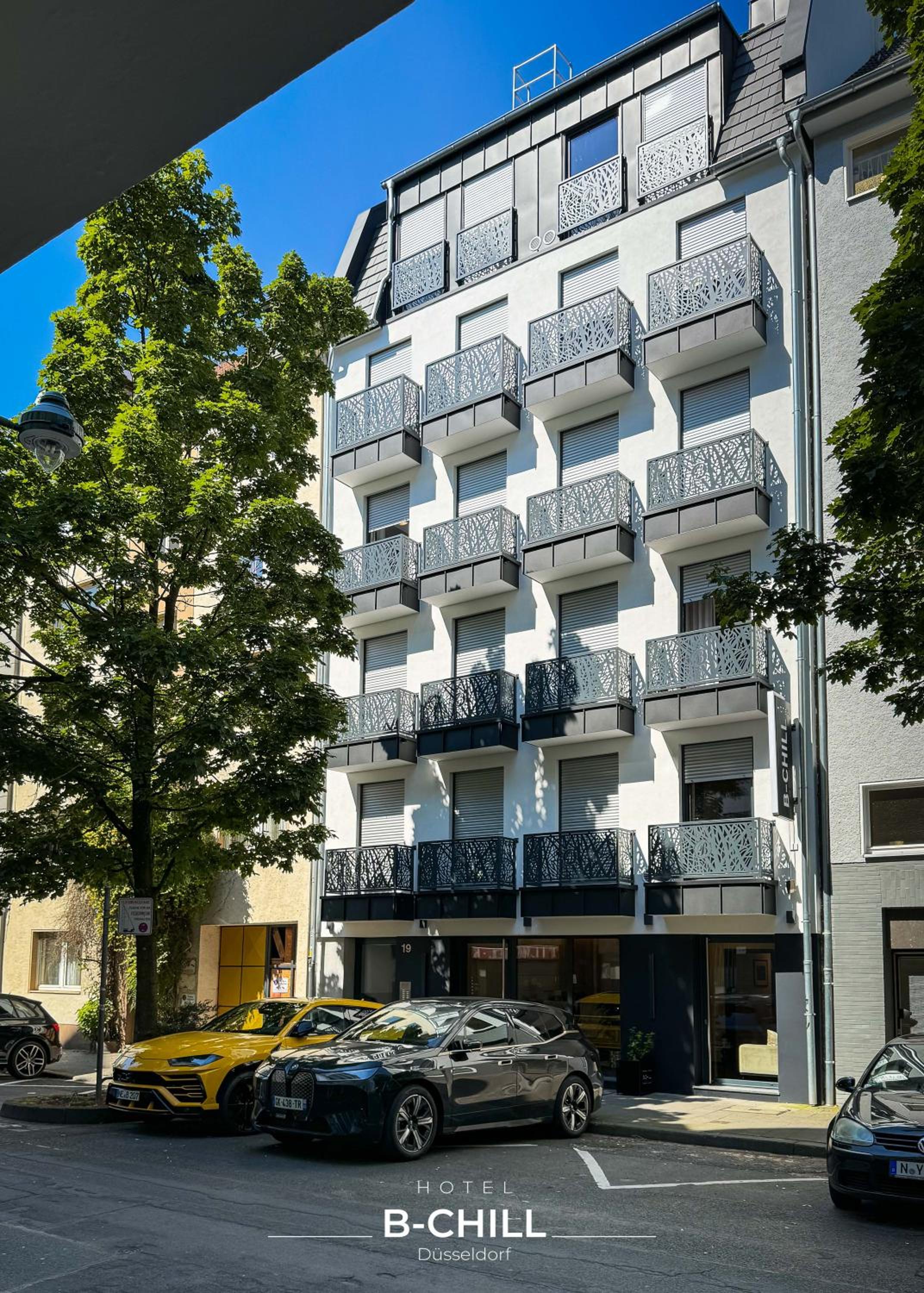Hotel B-Chill Düsseldorf - Image 1
