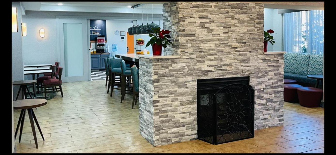 Brattleboro Vacations - Hampton by Hilton Brattleboro - Property Image 9