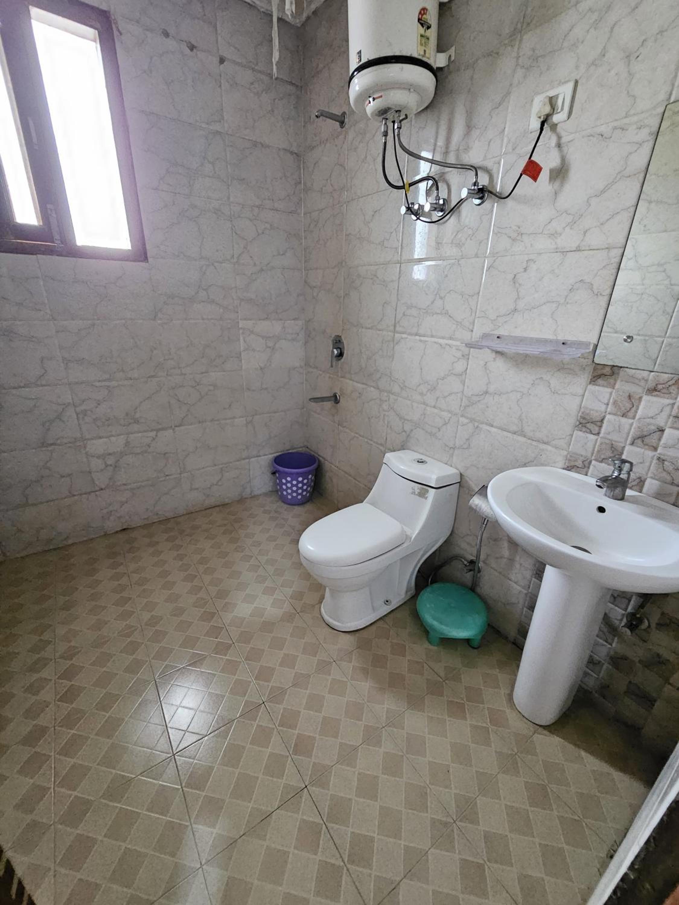 Hotel Ashiyana Elite I Near Dlf Golf Course Road I Gurgaon