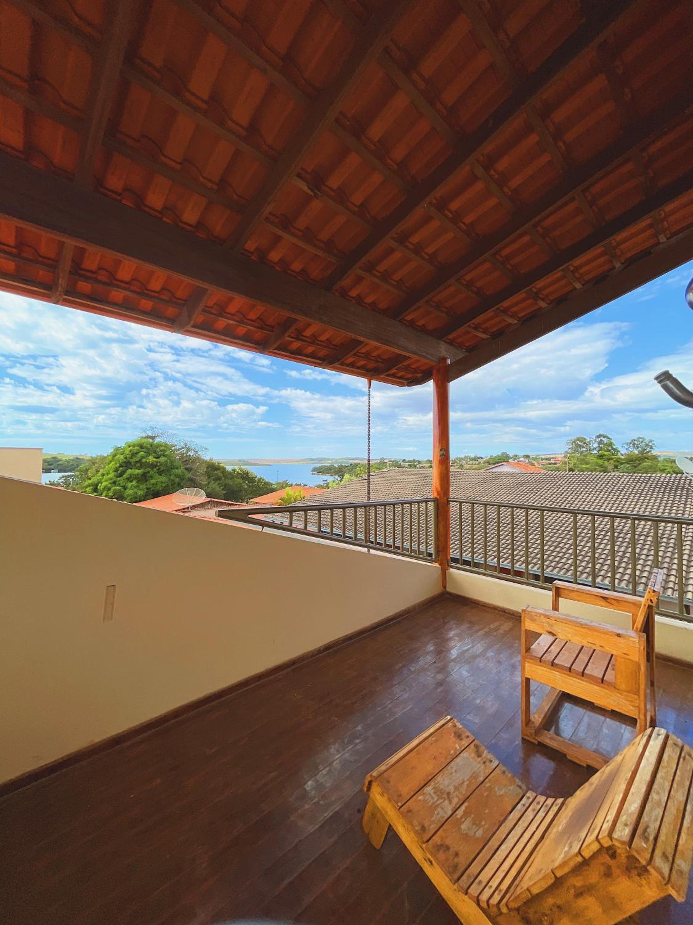 Rancho Sossego - Casa a 100m do Lago Corumbá IV