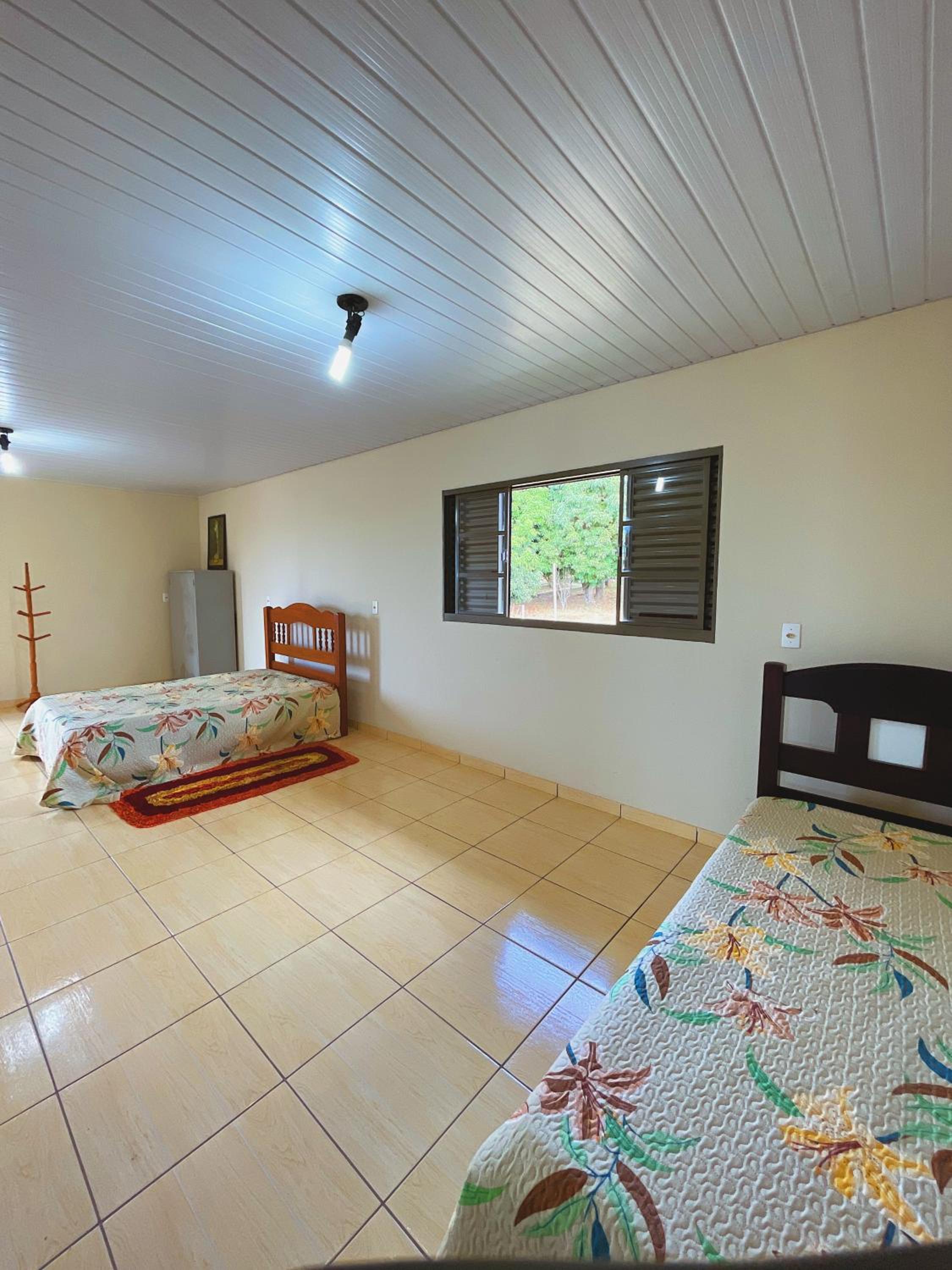 Rancho Sossego - Casa a 100m do Lago Corumbá IV