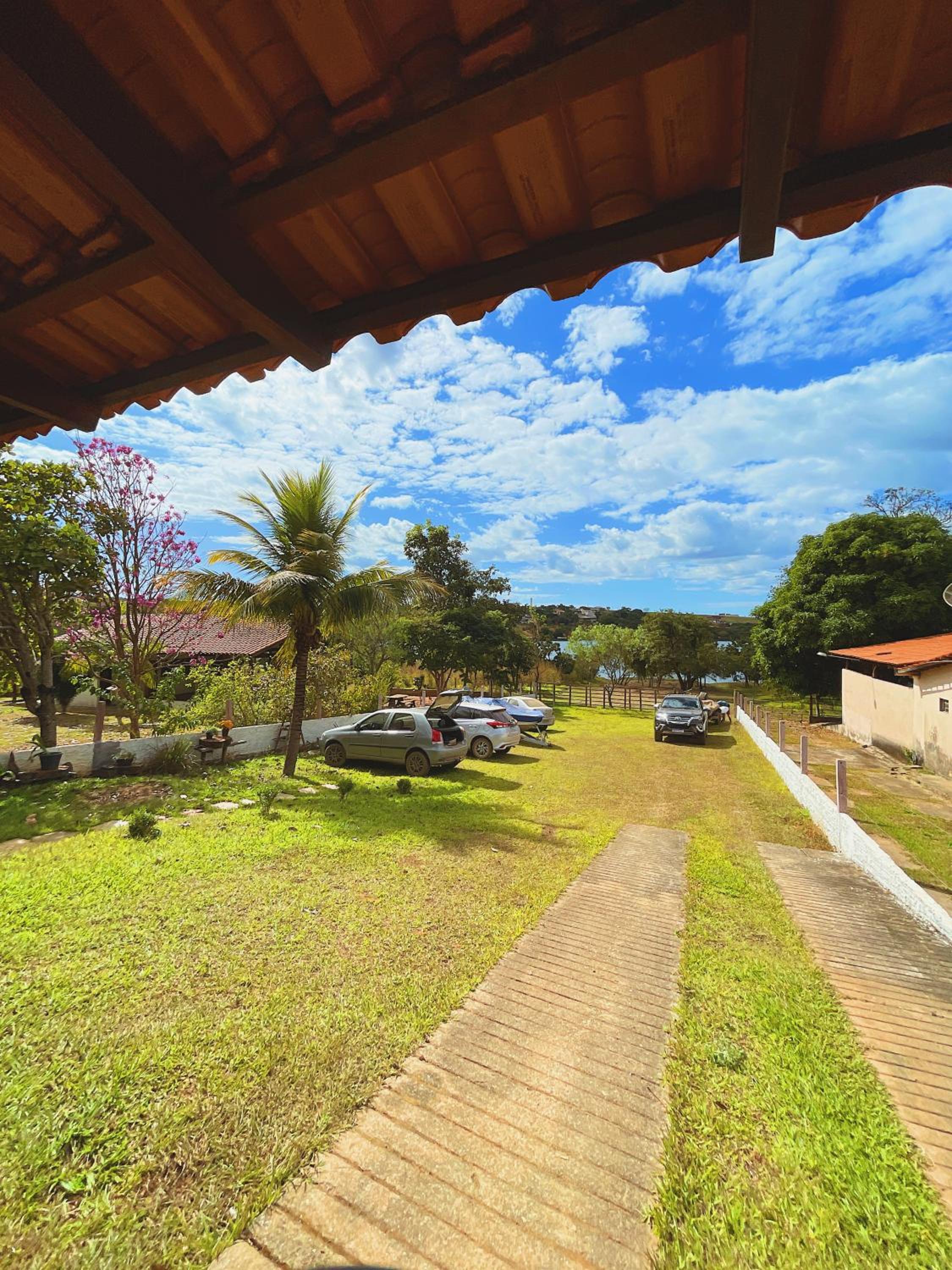 Rancho Sossego - Casa a 100m do Lago Corumbá IV