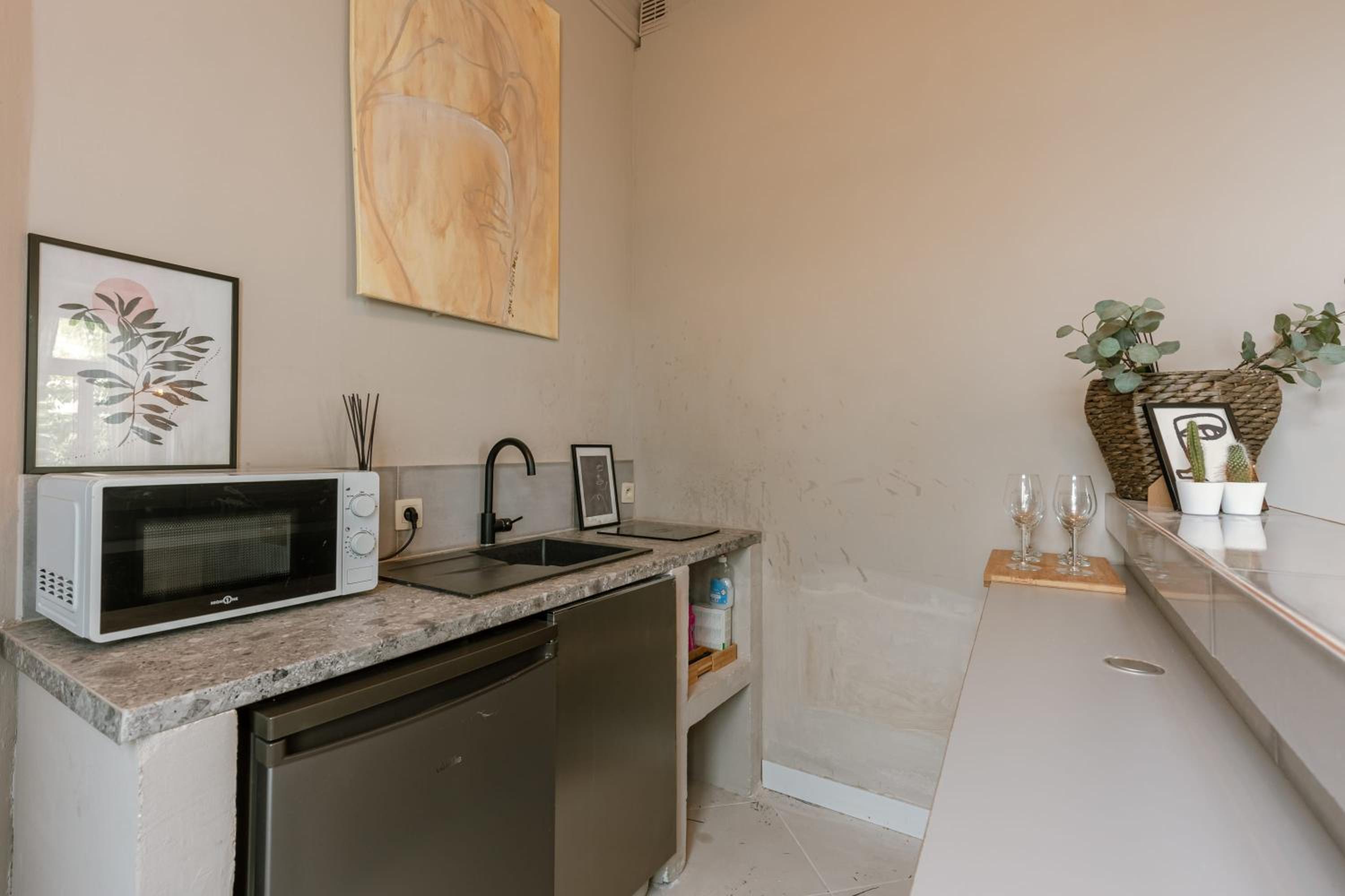 Cozy apartment in Antwerps vibrant shopping district, Pets are welcome