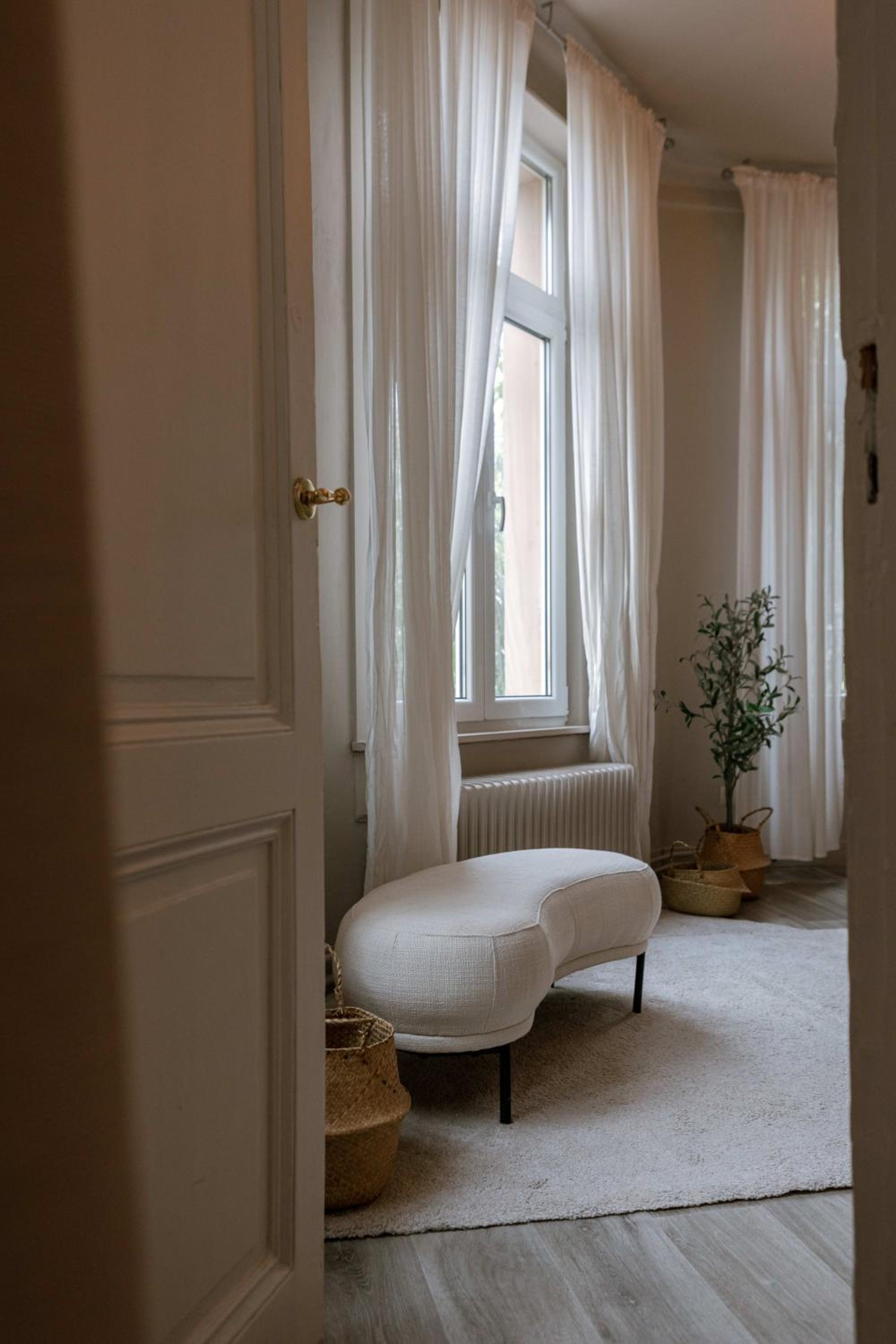 Cozy apartment in Antwerps vibrant shopping district, Pets are welcome