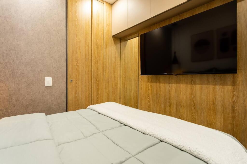 Excellent Location Brand New Apartment in Santa Barbara