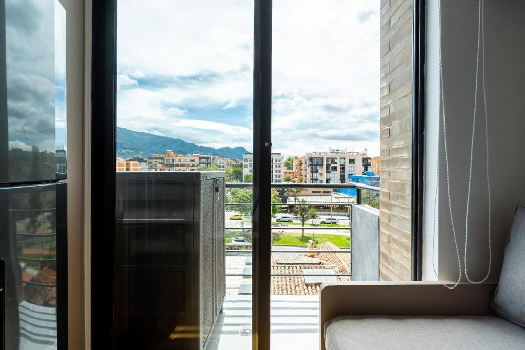 Excellent Location Brand New Apartment in Santa Barbara