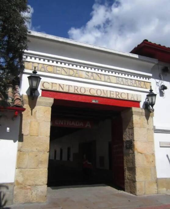 Excellent Location Brand New Apartment in Santa Barbara