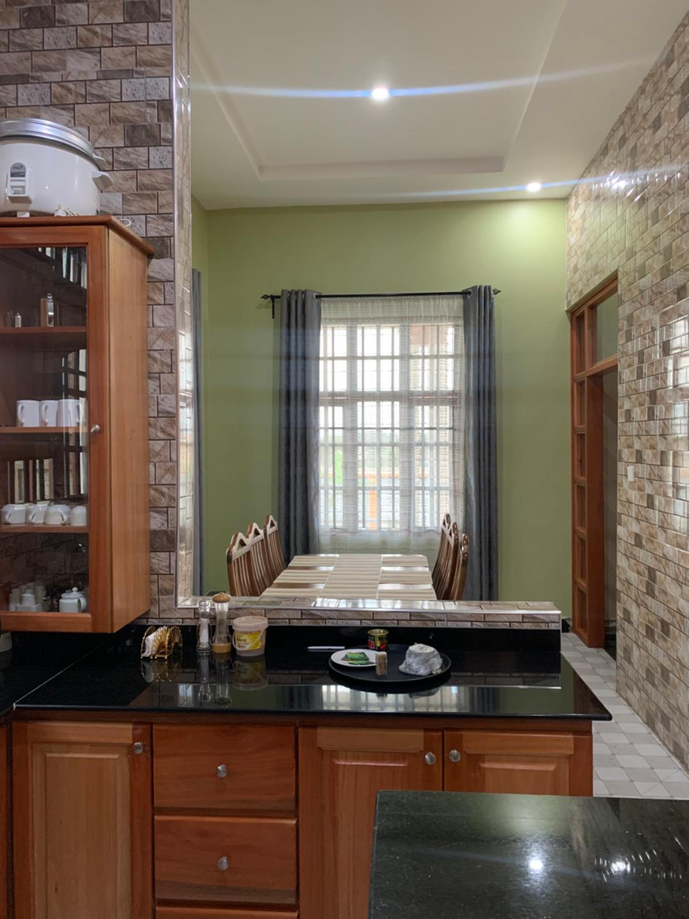 Lisprowl Homestay