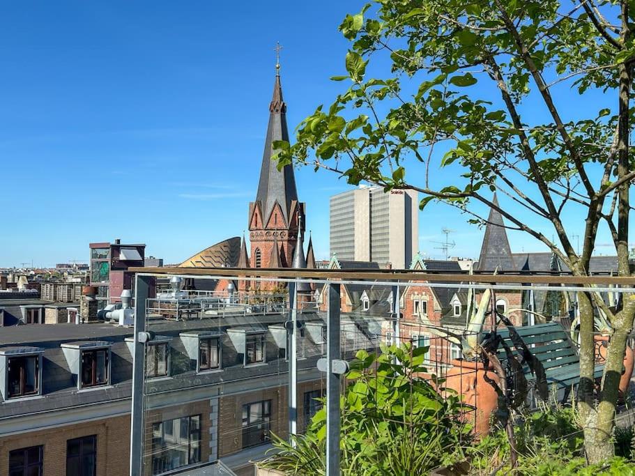 Central Penthouse with Stunning Terrace Views