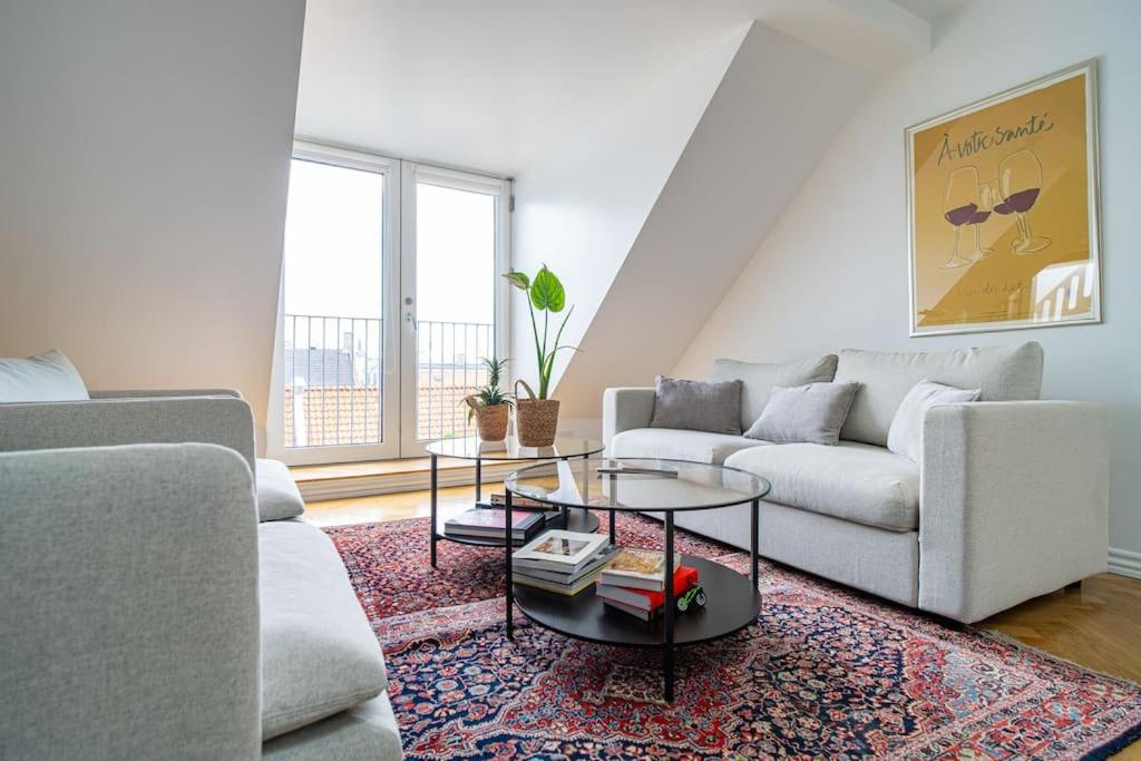 Central Penthouse with Stunning Terrace Views