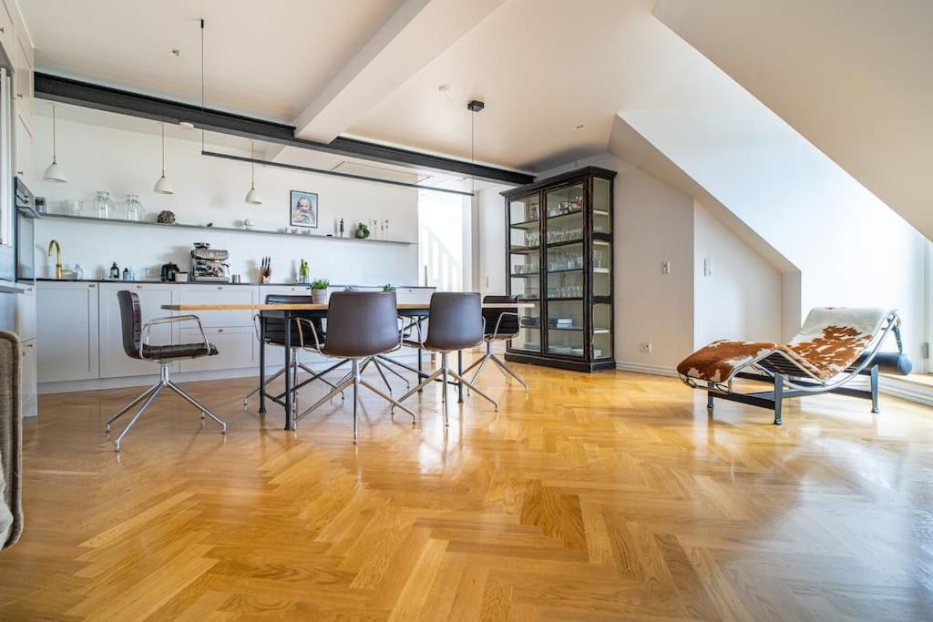 Central Penthouse with Stunning Terrace Views