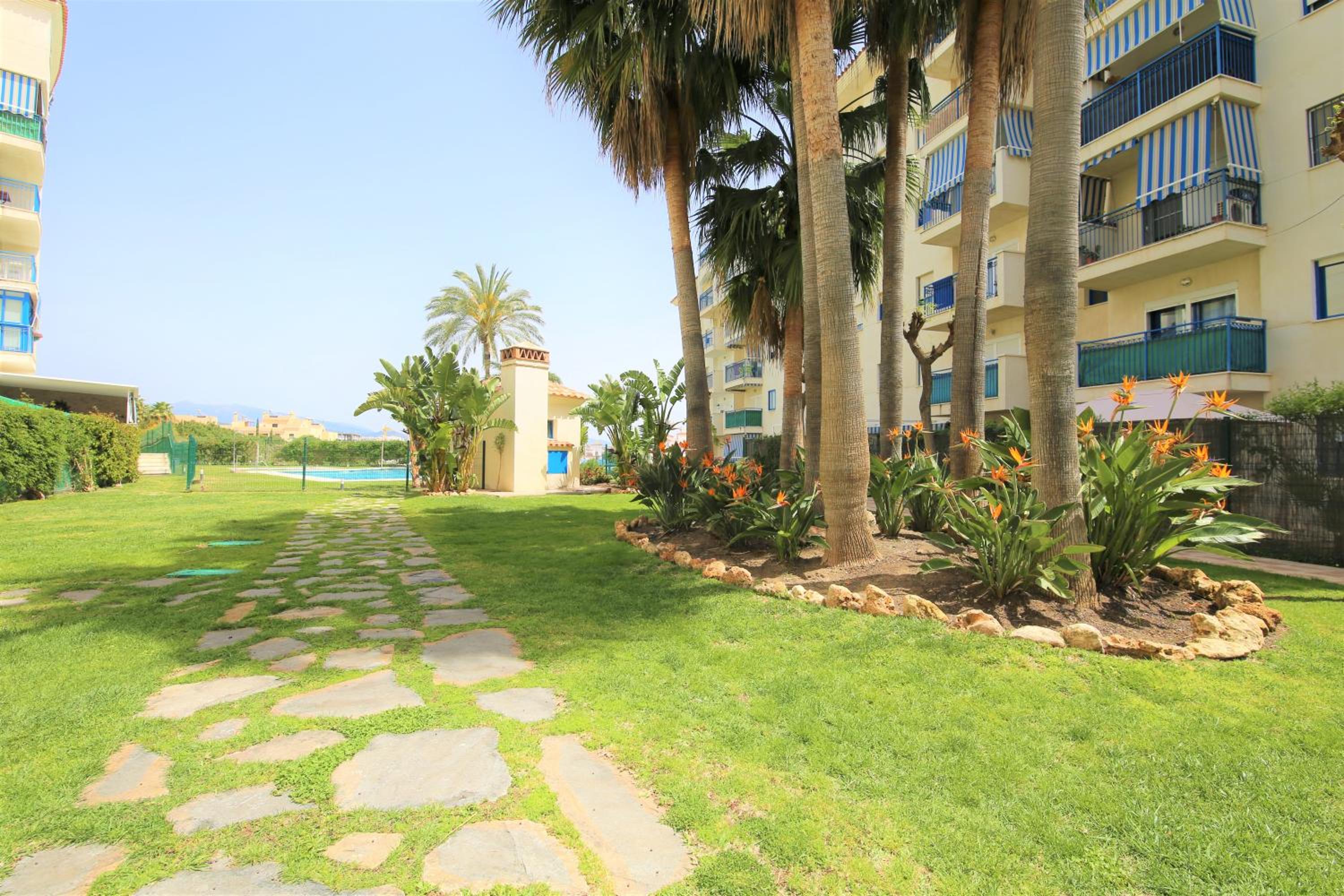 Estepona Centre Apartment TULIPA
