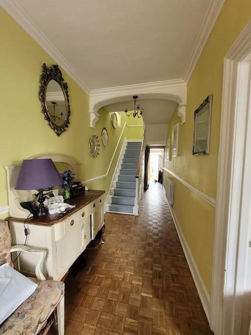 Yeovil Vacations - Family home Yeovil - Property Image 9