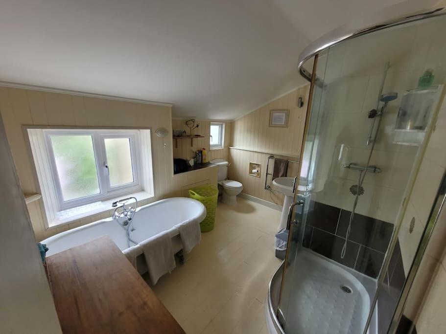 Yeovil Vacations - Family home Yeovil - Property Image 10