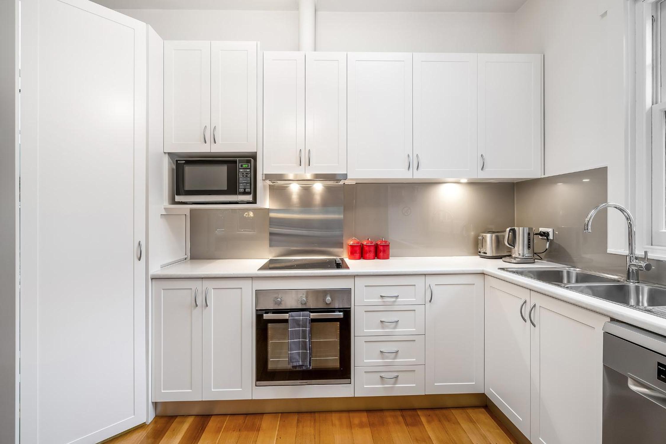 Gorgeous Hobart Accommodation - Park on Park - New Town