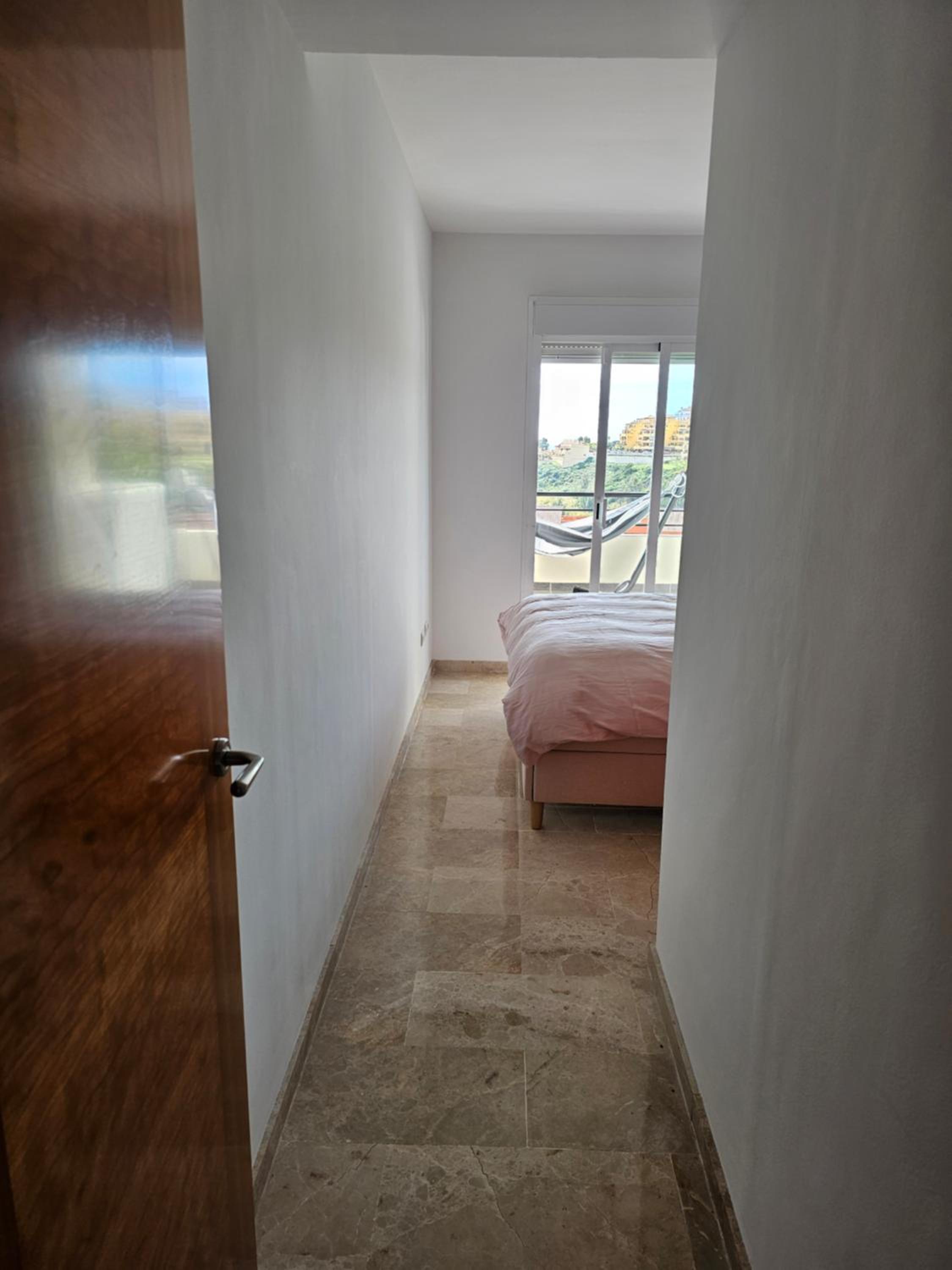 Casa Micangelo - seaview, 5 mins walk to beach