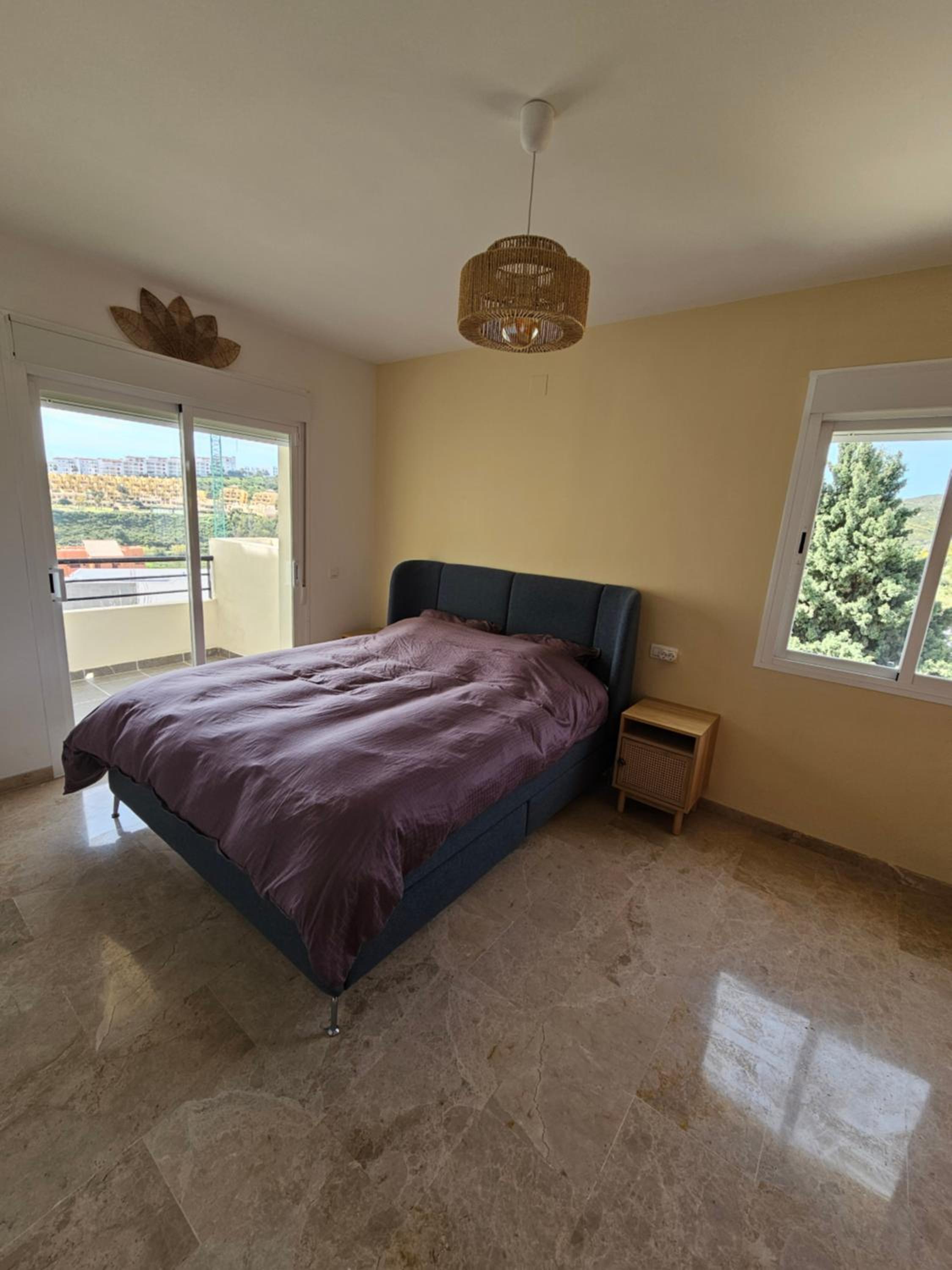 Casa Micangelo - seaview, 5 mins walk to beach