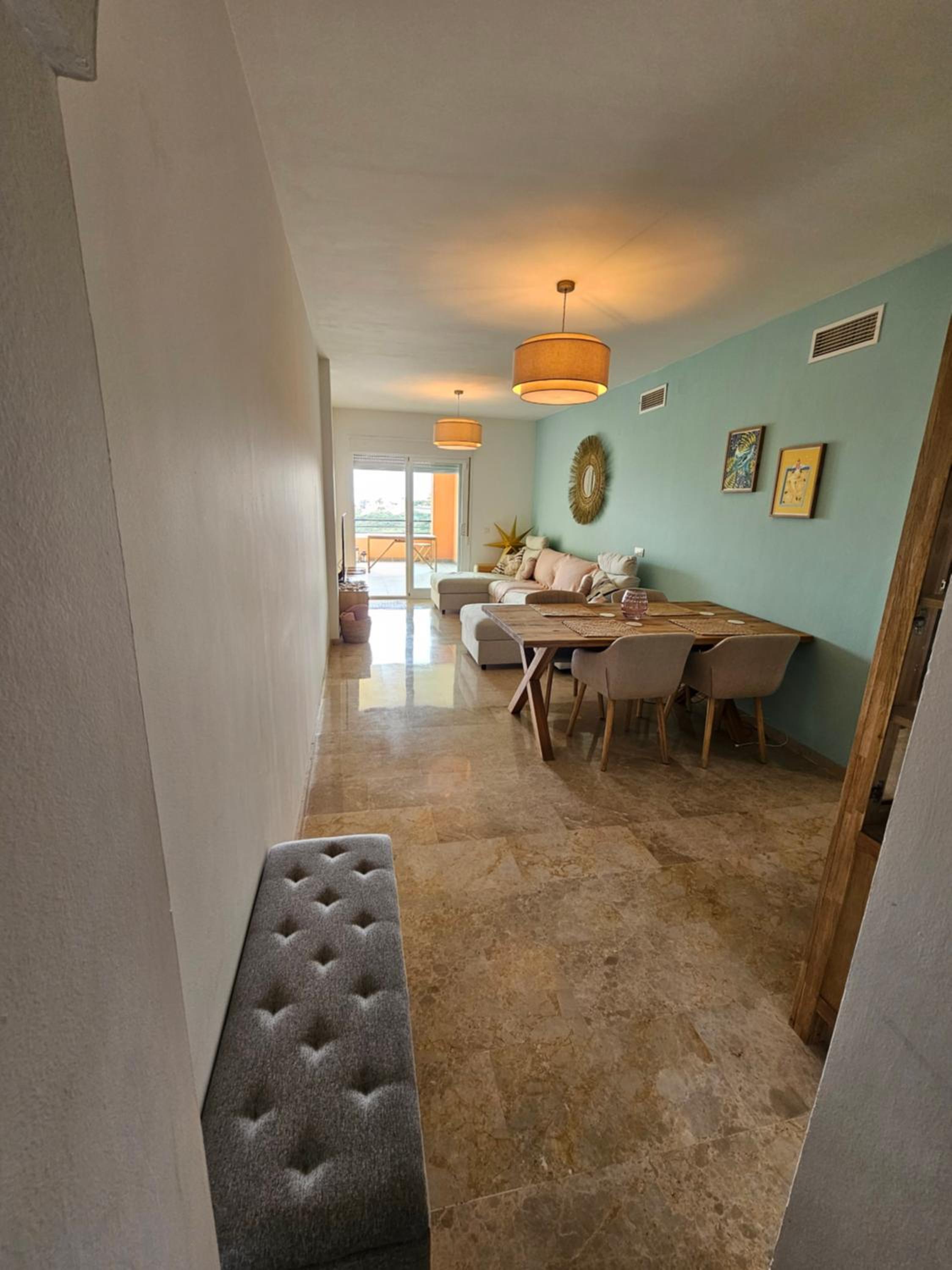 Casa Micangelo - seaview, 5 mins walk to beach