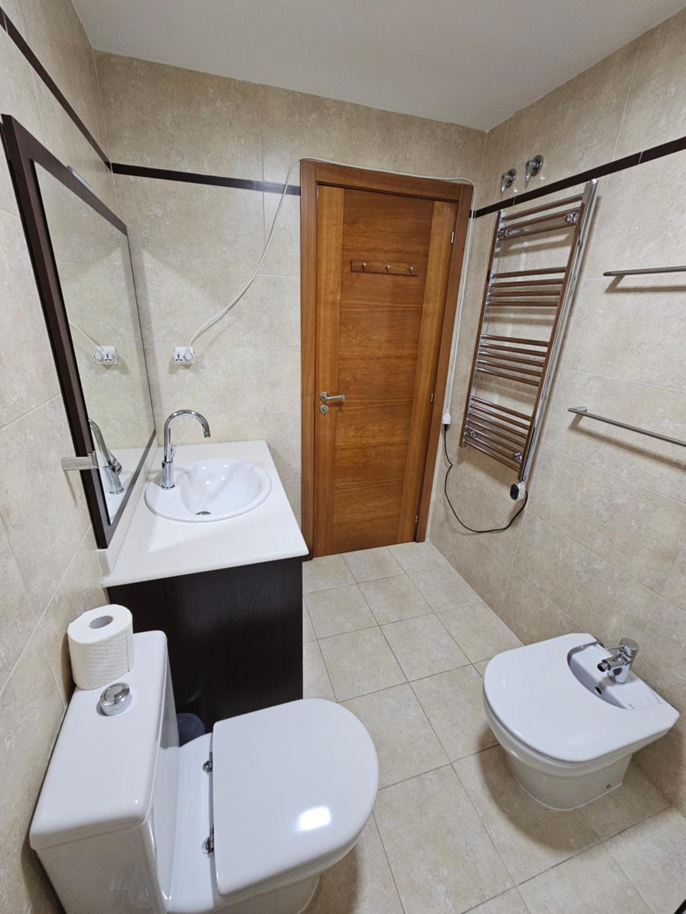 Casa Micangelo - seaview, 5 mins walk to beach