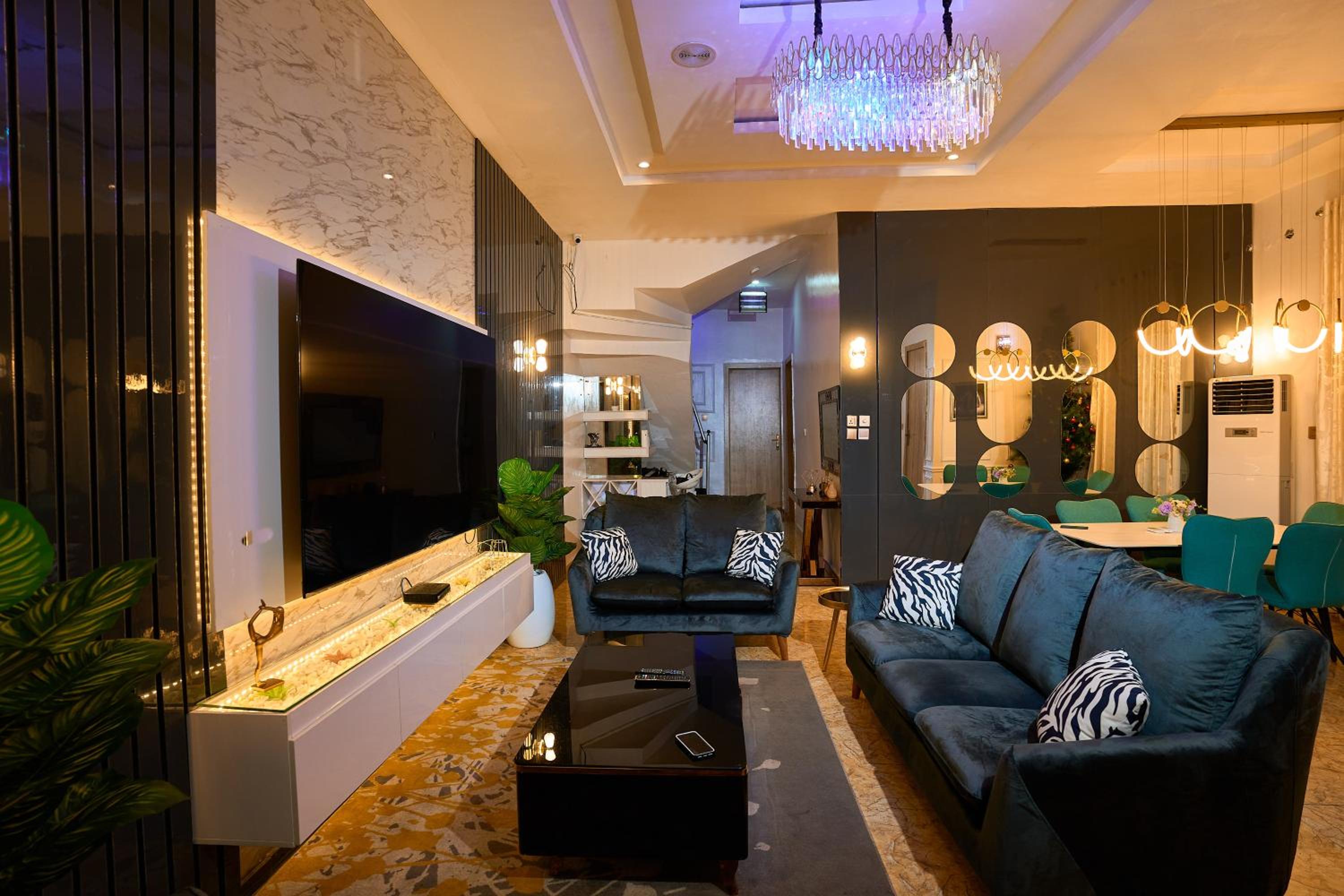 Goldeekoin Shortlet Apartment