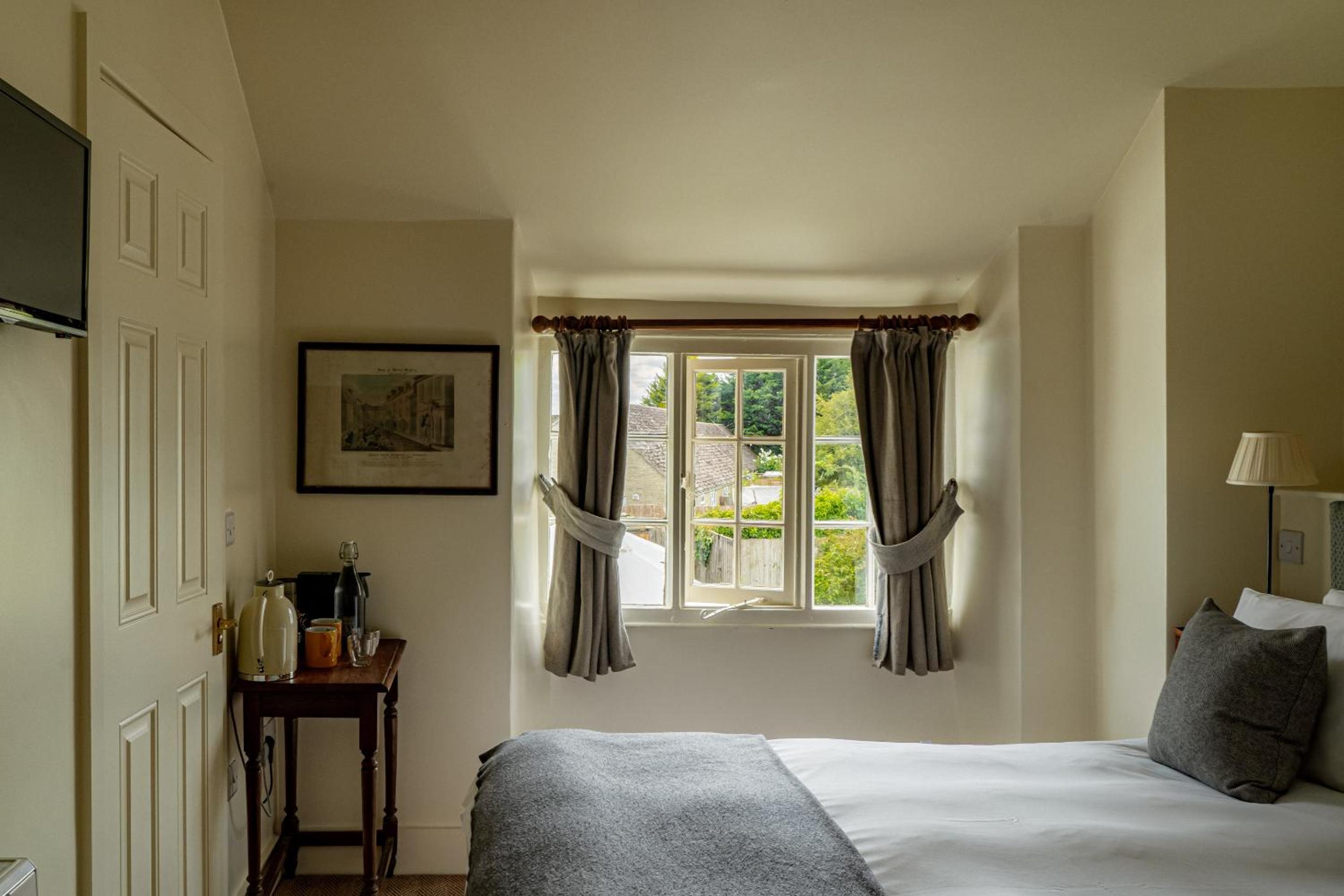 The Bell Inn