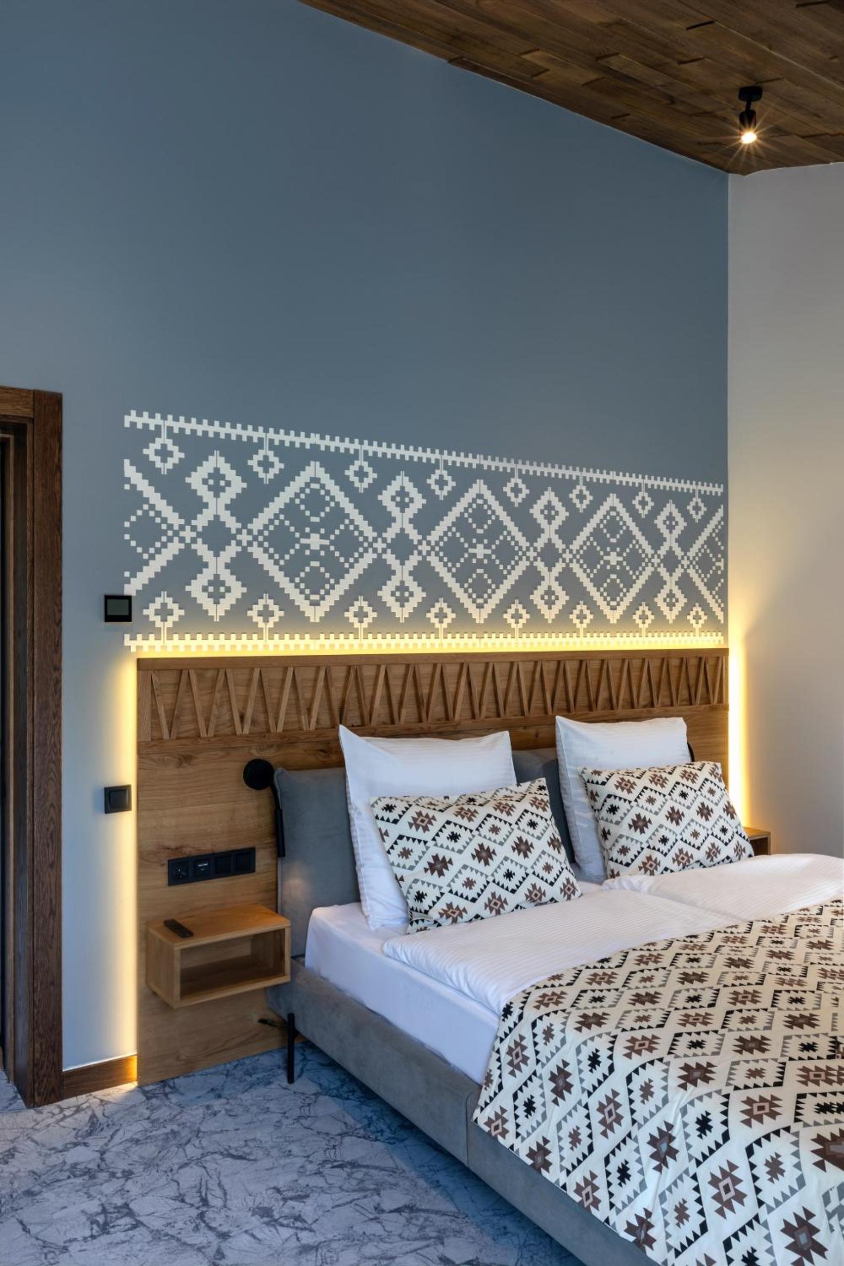 Apartel Villa Shayan