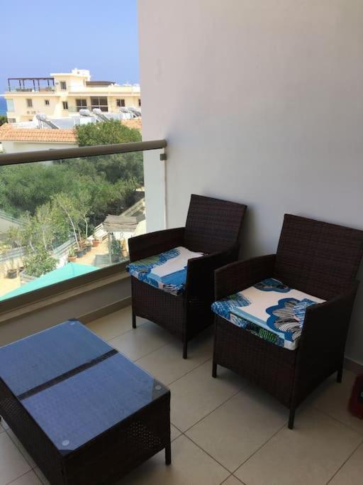 Ilona Seaview Suite - License 3127