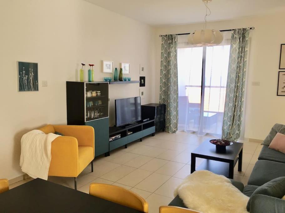 Ilona Seaview Suite - License 3127