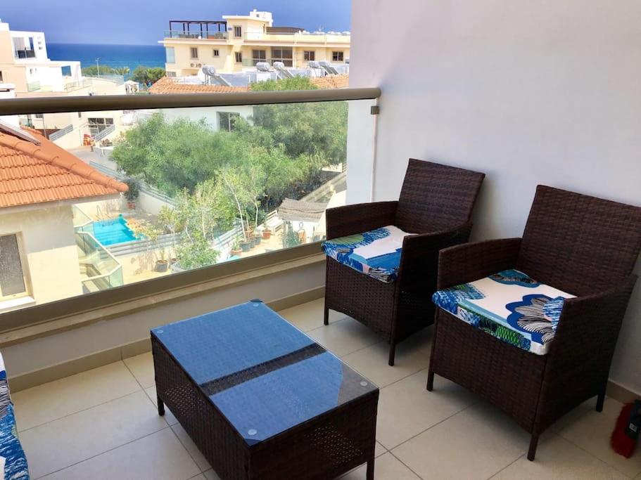 Ilona Seaview Suite - License 3127