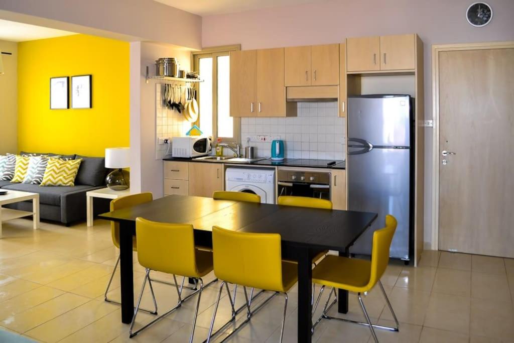 Ilona Seaview Suite - License 3127