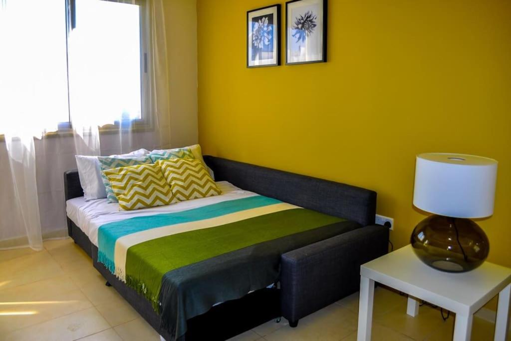 Ilona Seaview Suite - License 3127
