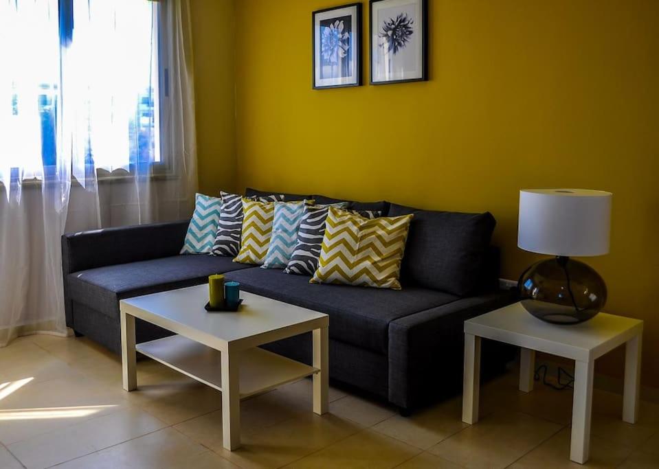 Ilona Seaview Suite - License 3127